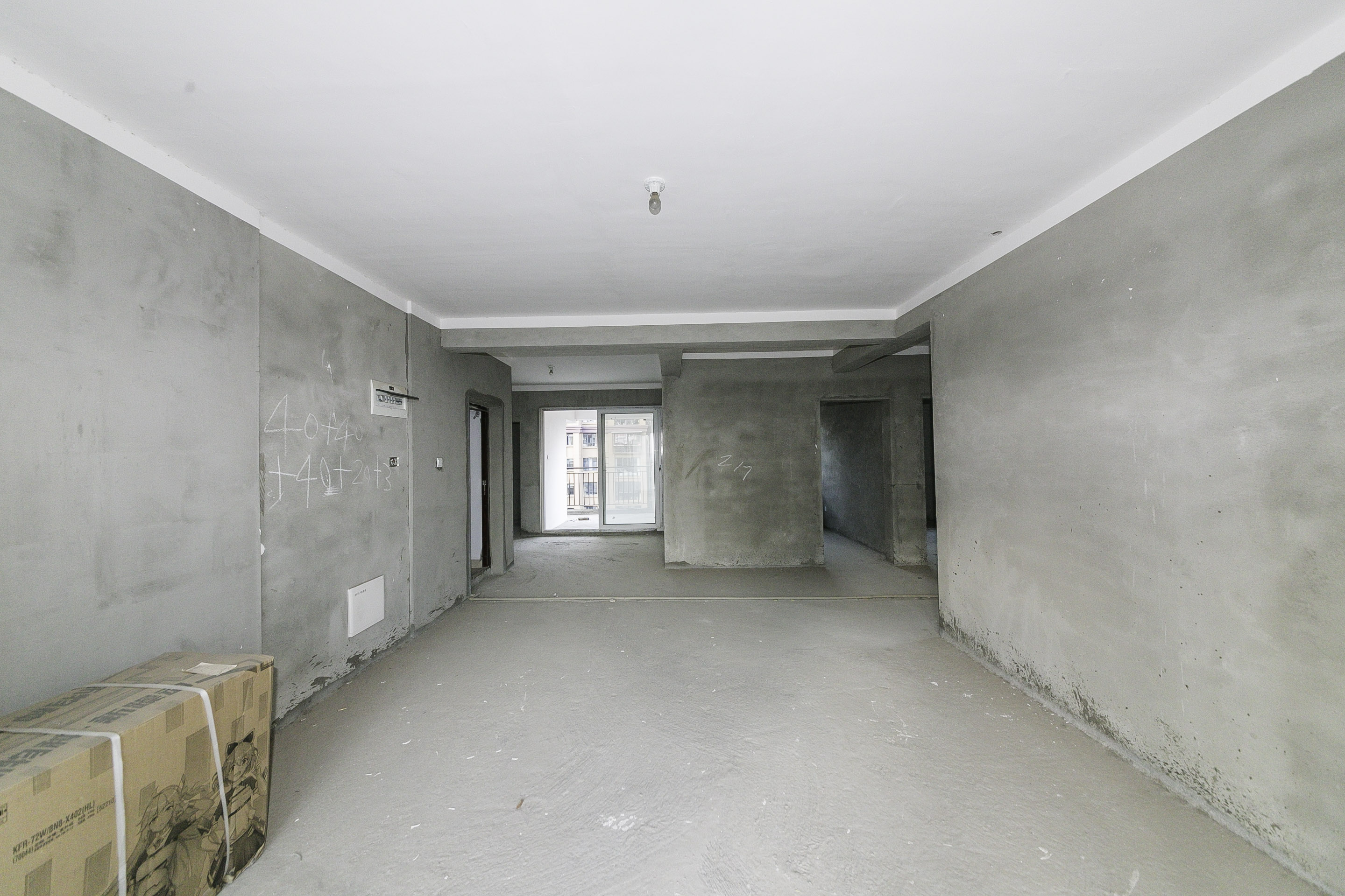 兴汝金城 3室2厅2卫 120.0万 兴汝金城 3室2厅2卫 120.0万客厅