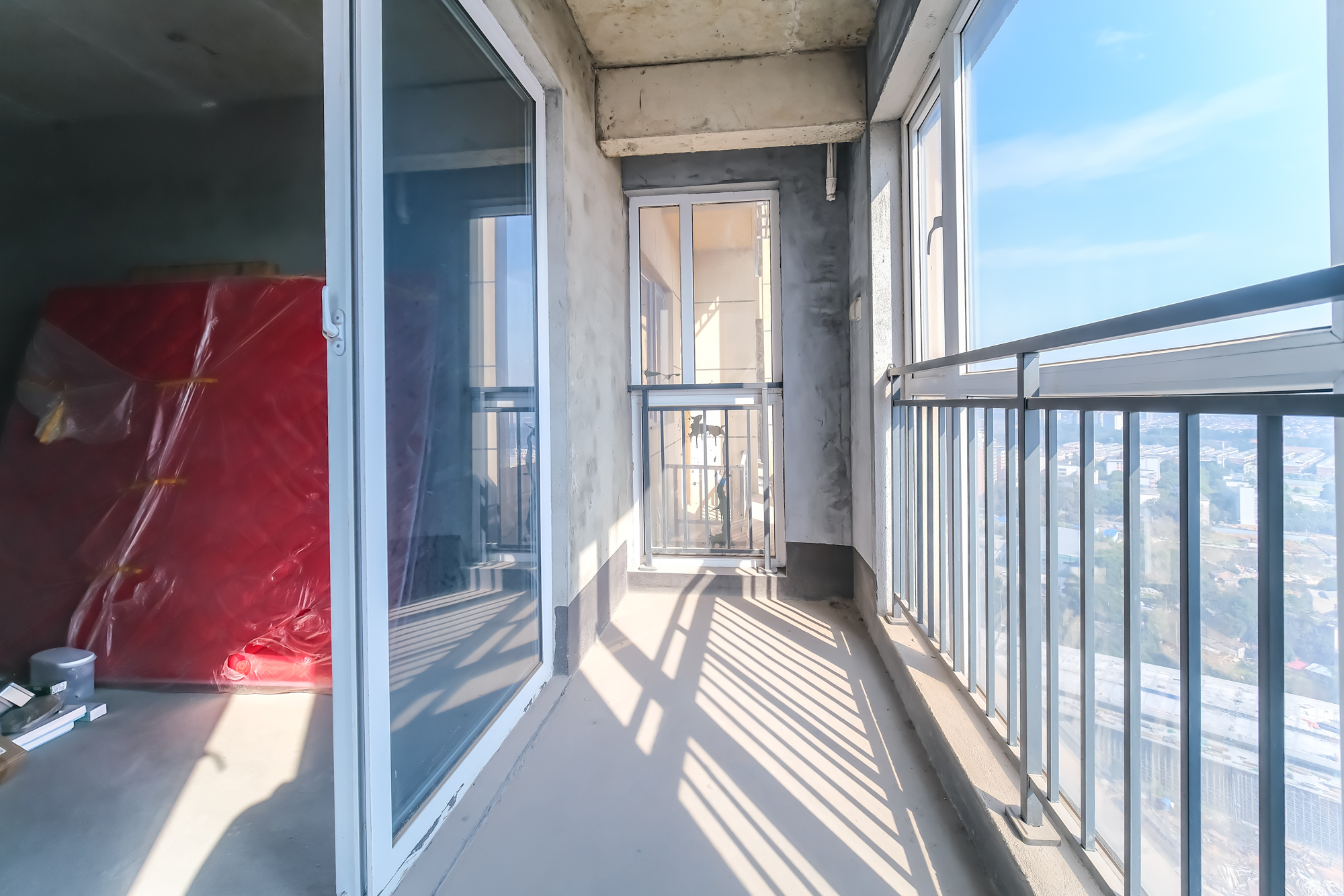 荣盛花语城 2室2厅1卫 45.0万 荣盛花语城 2室2厅1卫 45.0万阳台