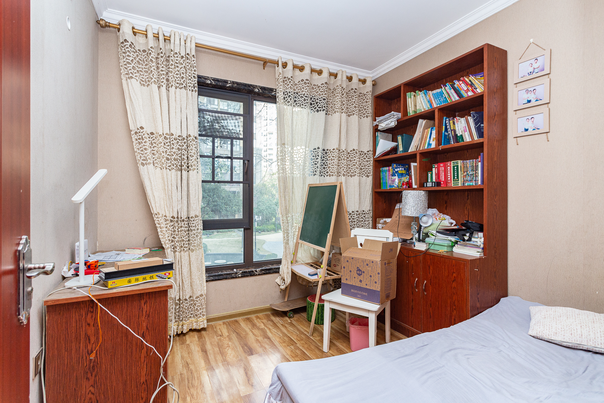 龙湖湘风原著(龙湖湘风星城) 4室2厅2卫 102.8万 龙湖湘风原著(龙湖湘风星城) 4室2厅2卫 102.8万卧室