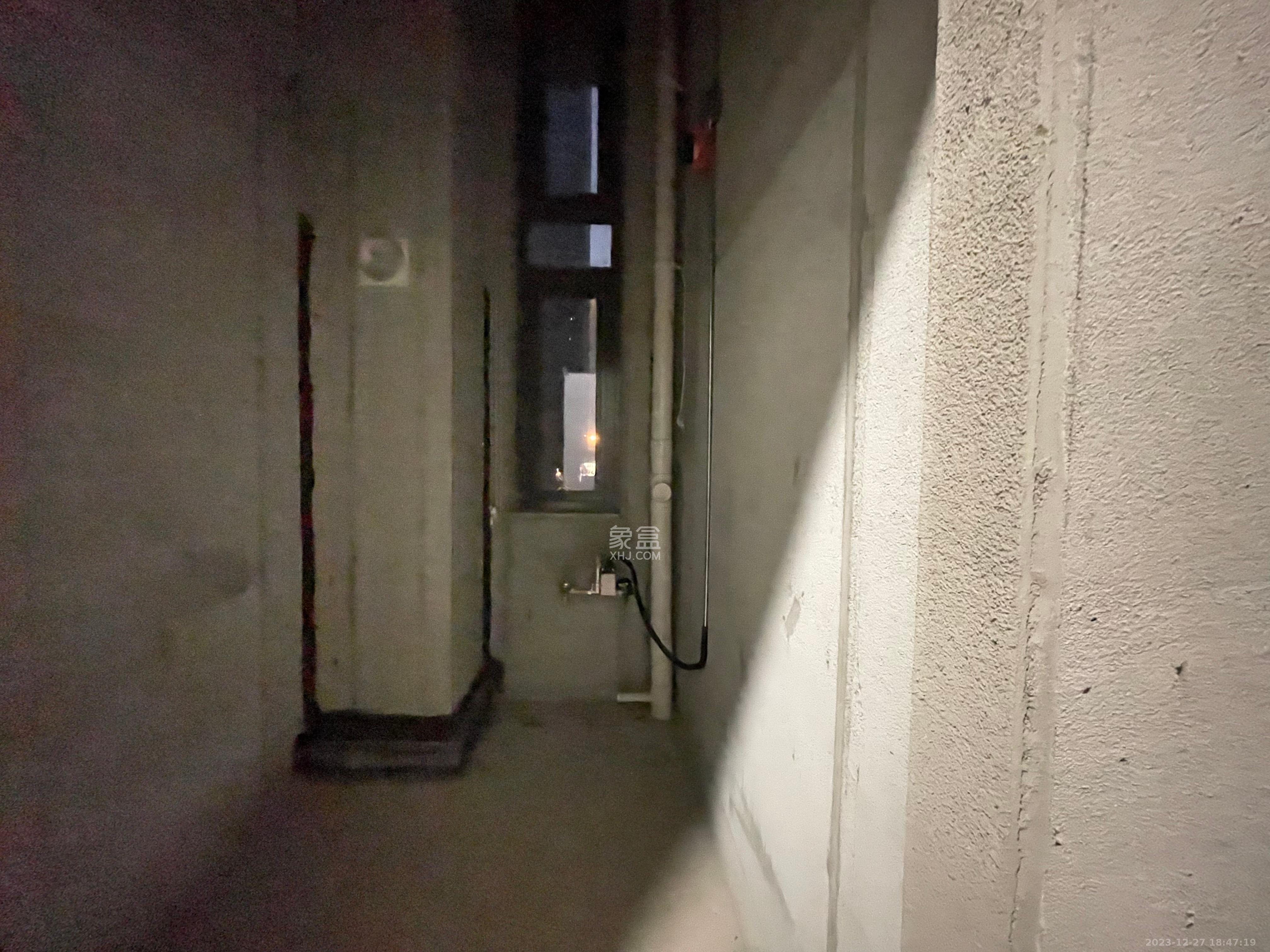 万科紫台  1室1厅1卫   1500.00元/月室内图