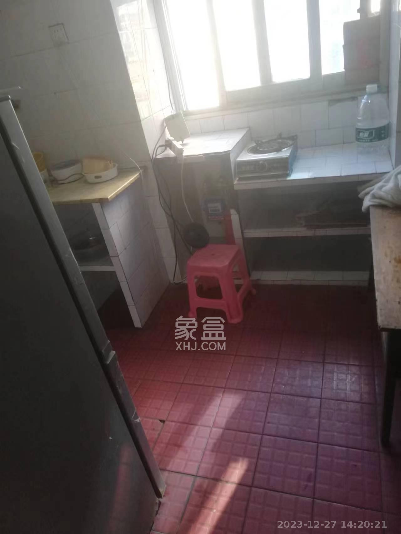 蒸菜街小区  3室1厅1卫   1600.00元/月室内图