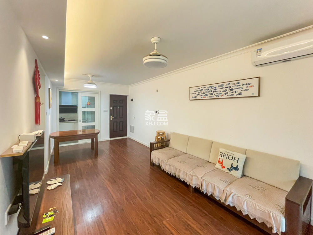 万科魅力之城  2室2厅1卫    70.0万