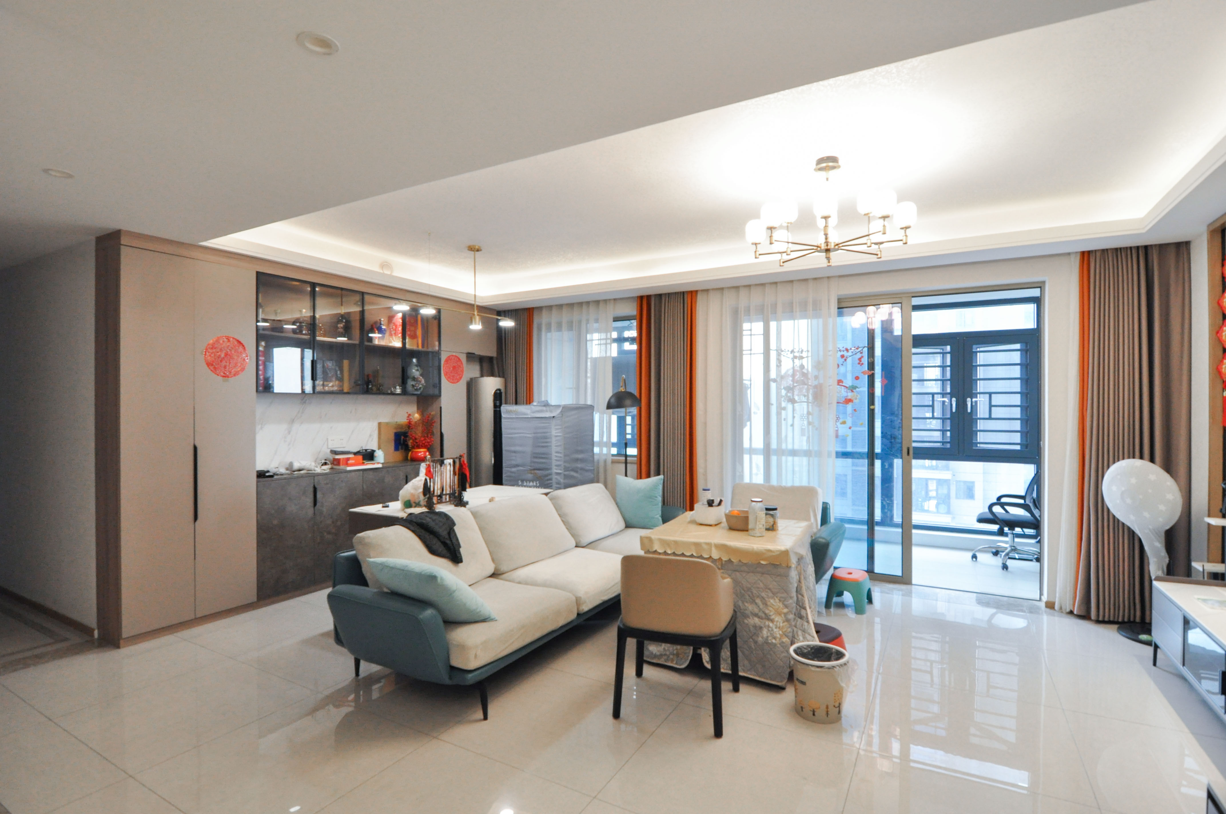 梅溪湖金茂湾  3室2厅2卫    180.0万 梅溪湖金茂湾  3室2厅2卫    180.0万客厅