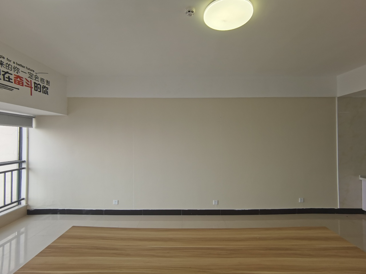 银泰财富广场 1室1厅1卫 20.0万 银泰财富广场 1室1厅1卫 20.0万室内图