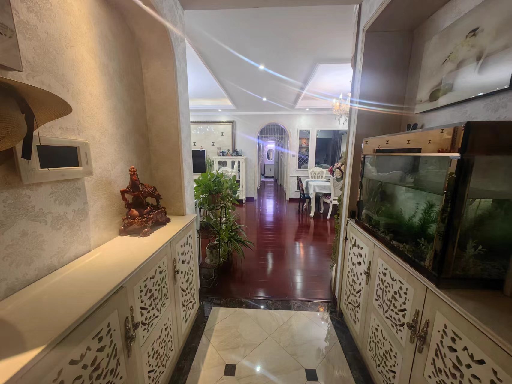 新桂广场 3室2厅2卫 77.0万 新桂广场 3室2厅2卫 77.0万室内图