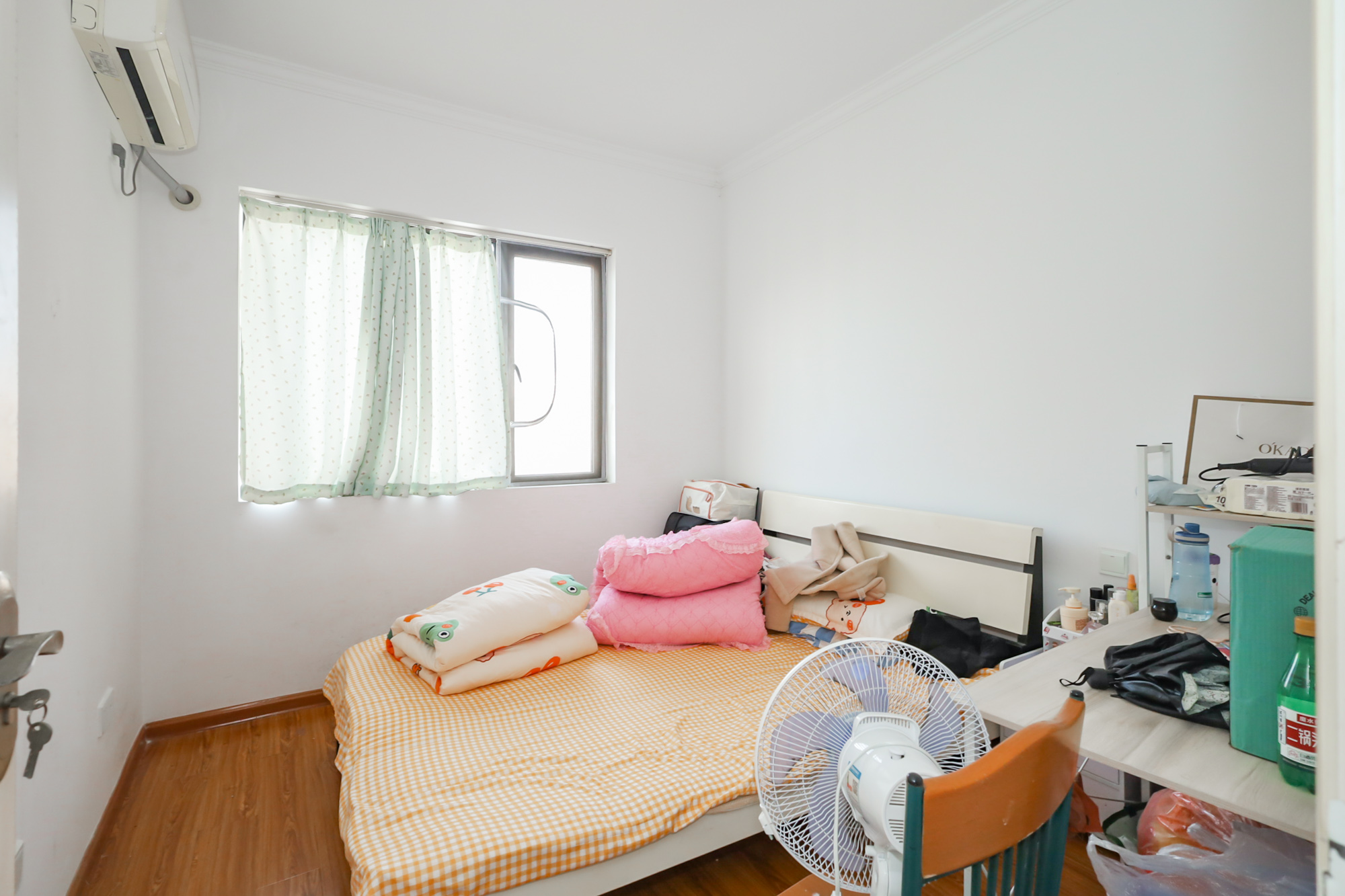 钰龙天下二期(钰龙佳园)  3室2厅2卫    216.0万 钰龙天下二期(钰龙佳园)  3室2厅2卫    216.0万卧室