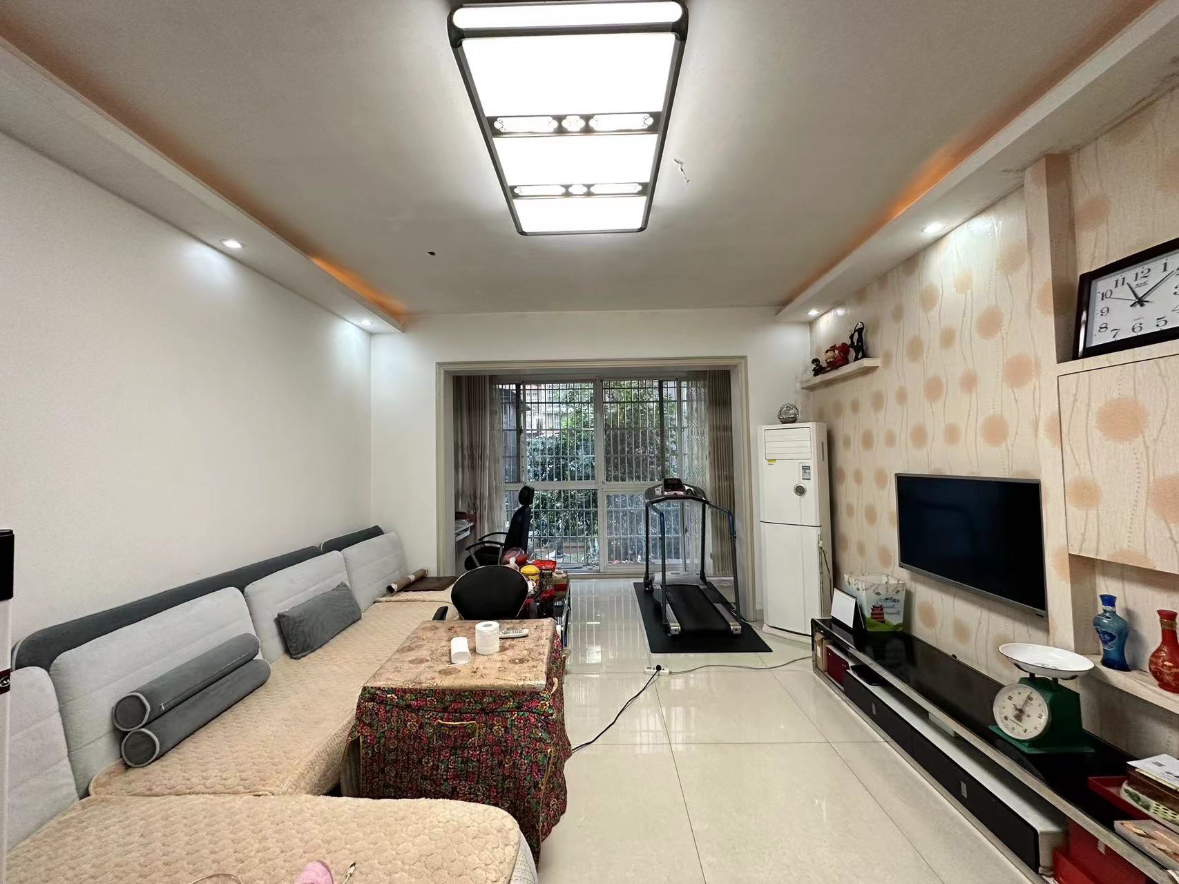 香草园二期春晓  3室2厅2卫    81.0万 香草园二期春晓  3室2厅2卫    81.0万