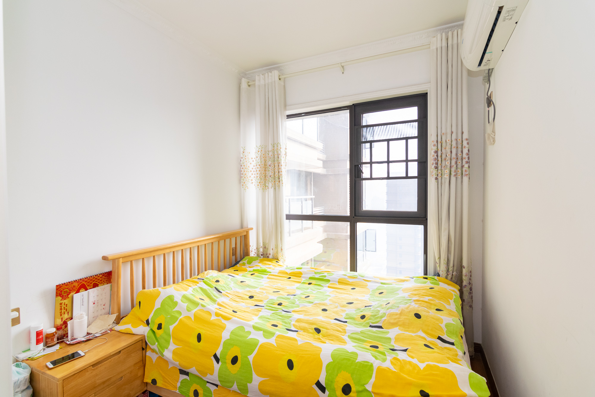 润和长郡（润和紫郡二三期）  3室2厅2卫    70.0万卧室