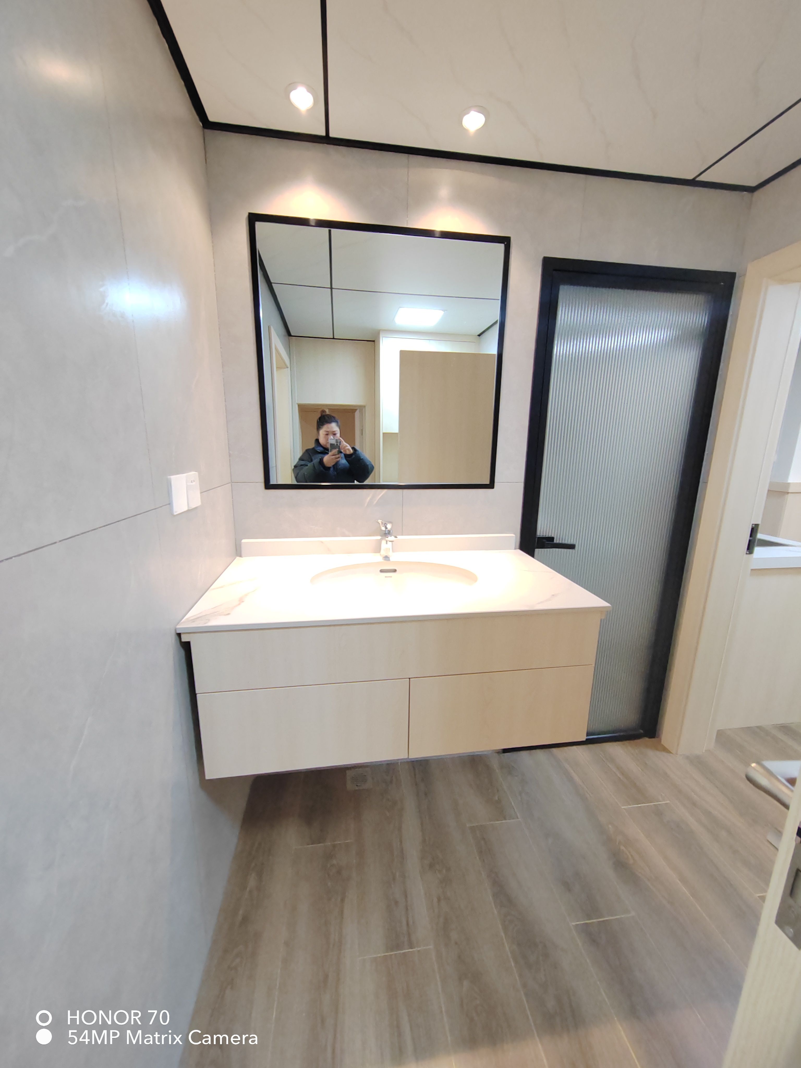 富力新天地三期 0室0厅0卫 2800.00元/月 富力新天地三期 0室0厅0卫 2800.00元/月室内图