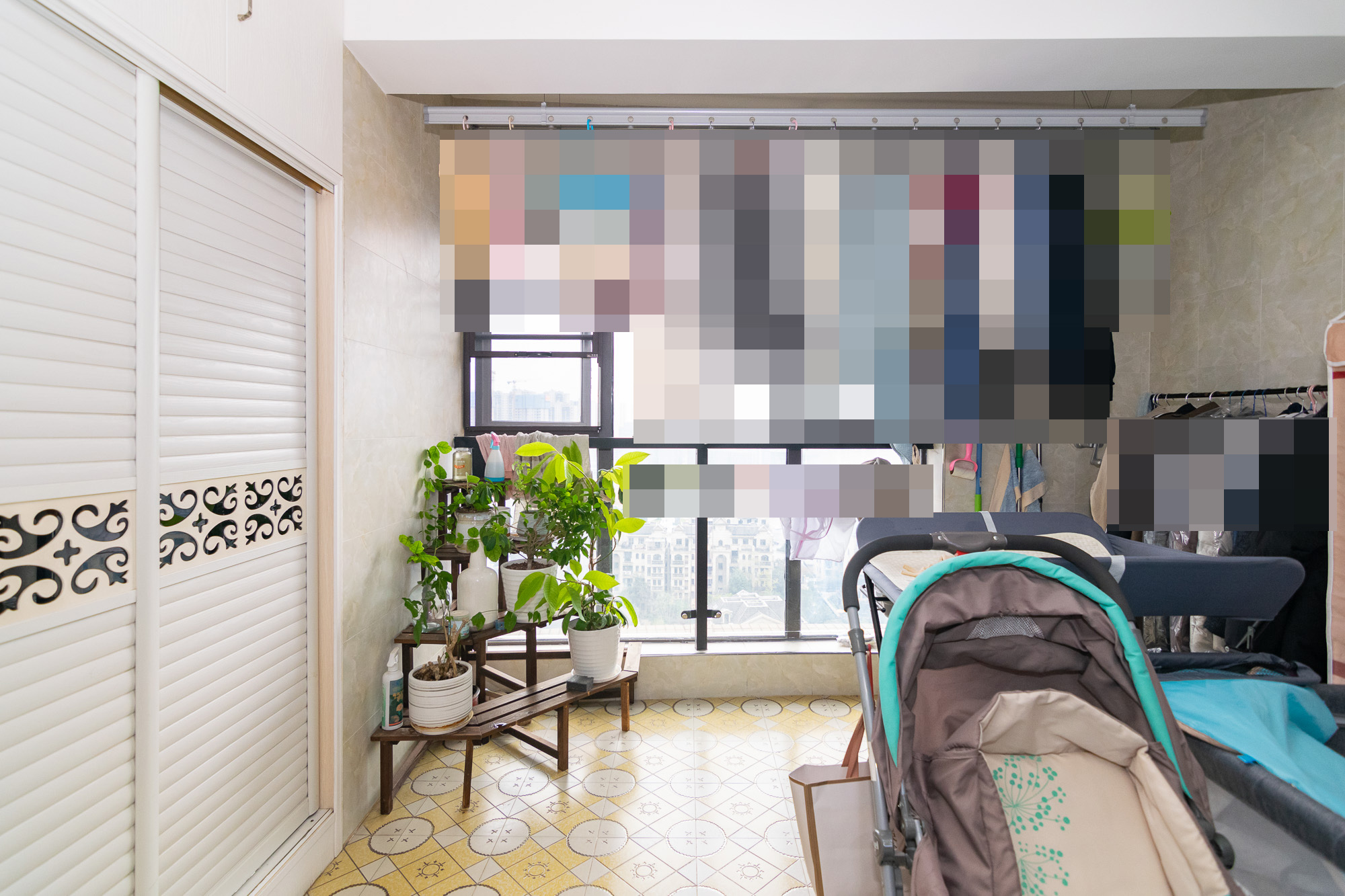 润和紫郡一期  3室2厅1卫    88.0万 润和紫郡一期  3室2厅1卫    88.0万阳台