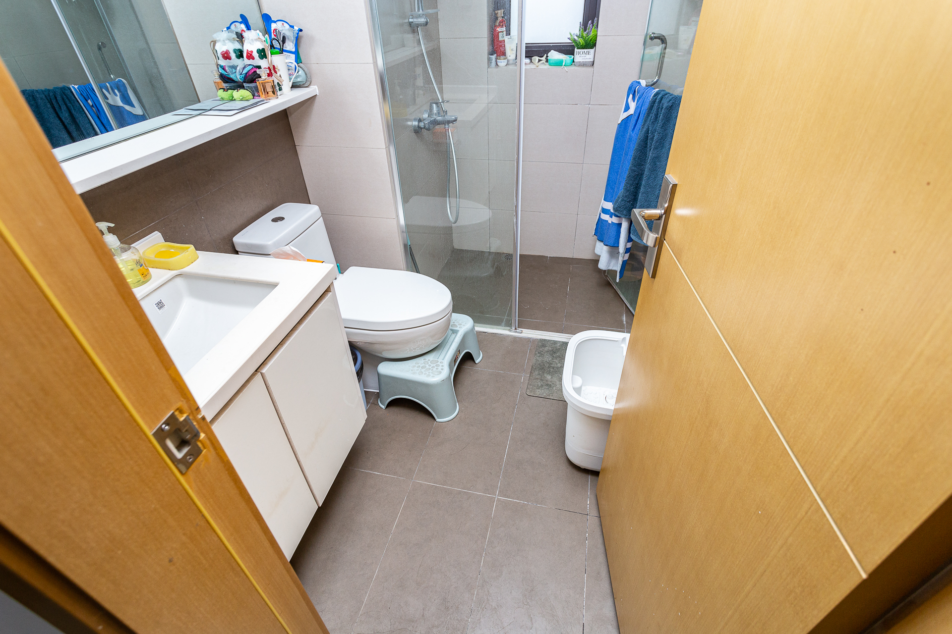 时代倾城四期  3室2厅2卫    128.0万卫生间