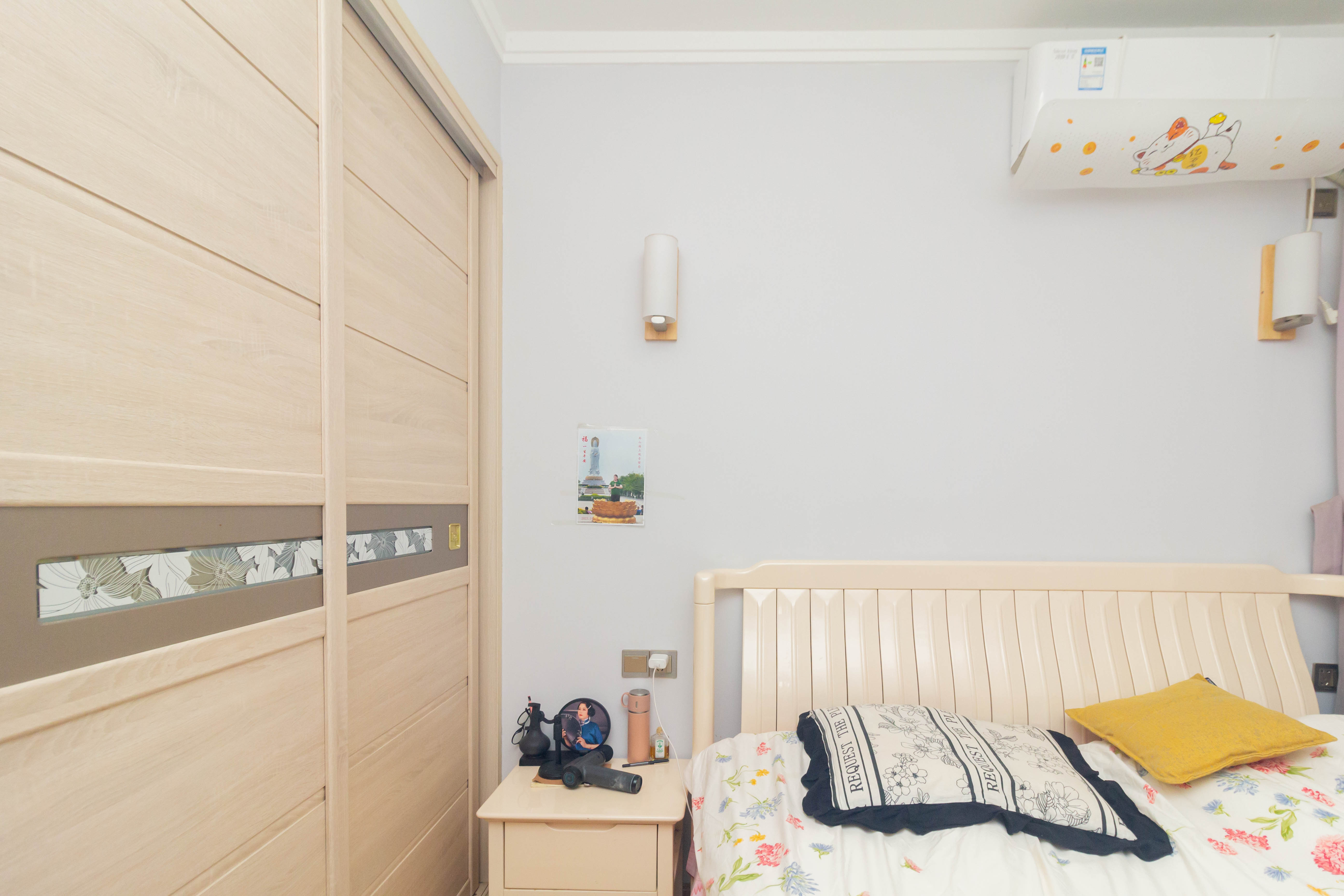 芙蓉万国城MOMA（卓越汇富苑）  3室2厅1卫    86.0万卧室