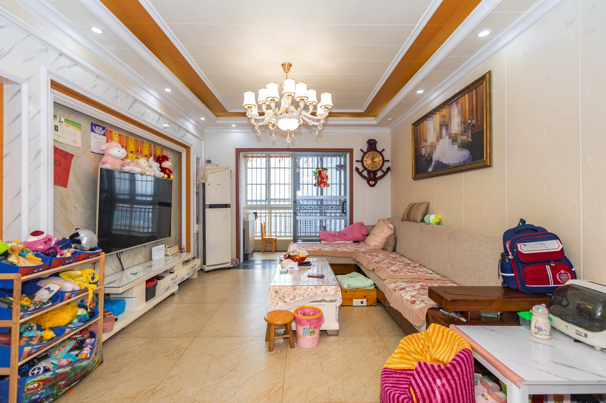 时代星城 3室2厅2卫 45.0万 时代星城 3室2厅2卫 45.0万客厅