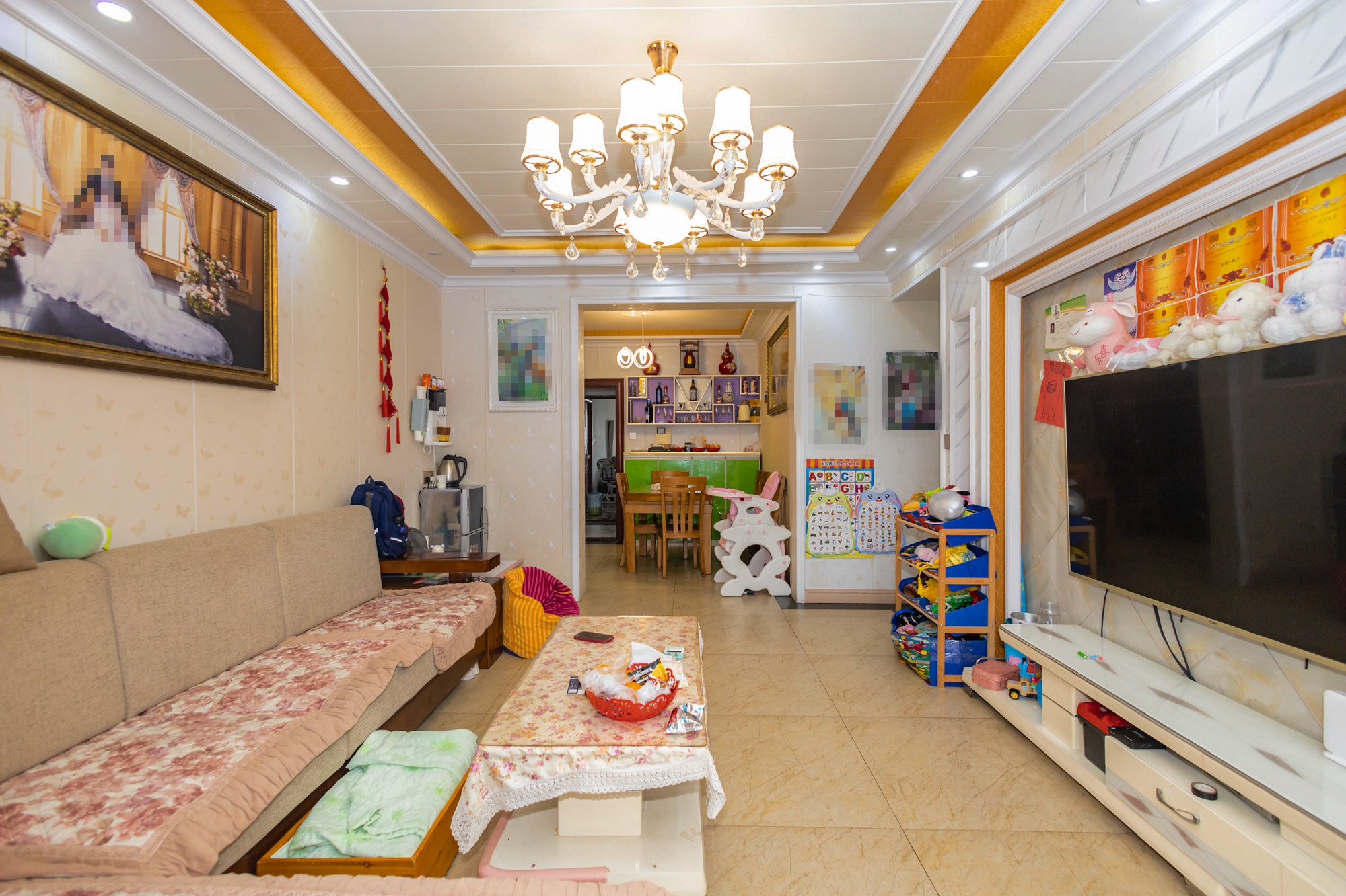 时代星城 3室2厅2卫 45.0万 时代星城 3室2厅2卫 45.0万客厅