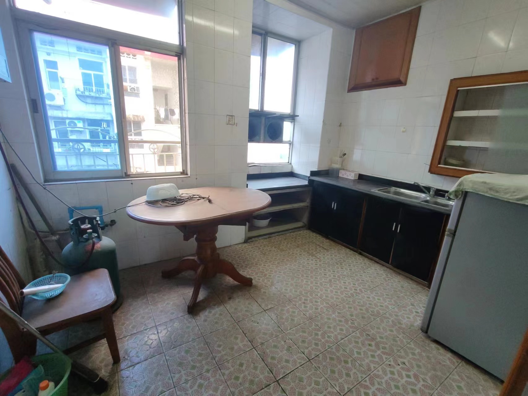 中兴村 2室2厅1卫 25.0万 中兴村 2室2厅1卫 25.0万室内图