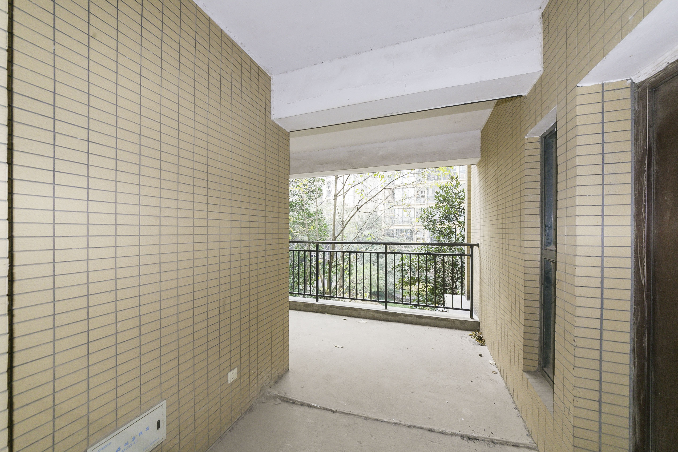 星城荣域 3室2厅2卫 192.0万 星城荣域 3室2厅2卫 192.0万阳台