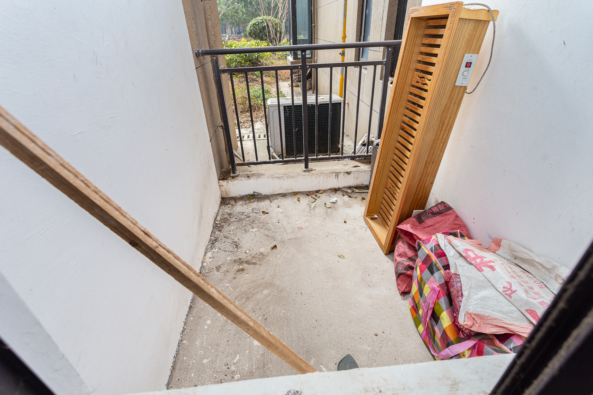 勤诚达境界城  3室2厅1卫    53.0万 勤诚达境界城  3室2厅1卫    53.0万阳台