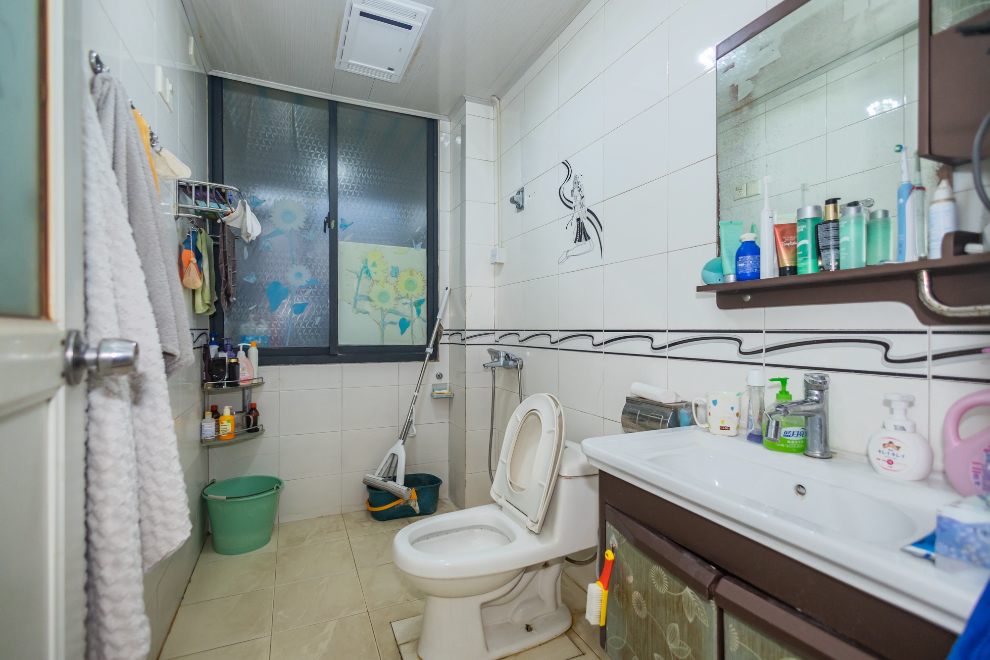 美林水郡  3室2厅1卫    96.8万 美林水郡  3室2厅1卫    96.8万卫生间