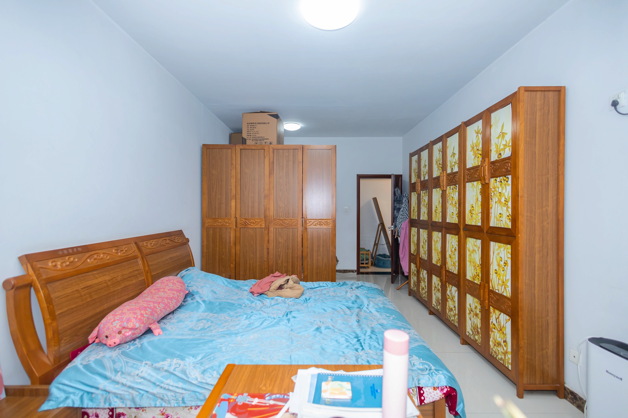 美林水郡  3室2厅1卫    96.8万 美林水郡  3室2厅1卫    96.8万卧室