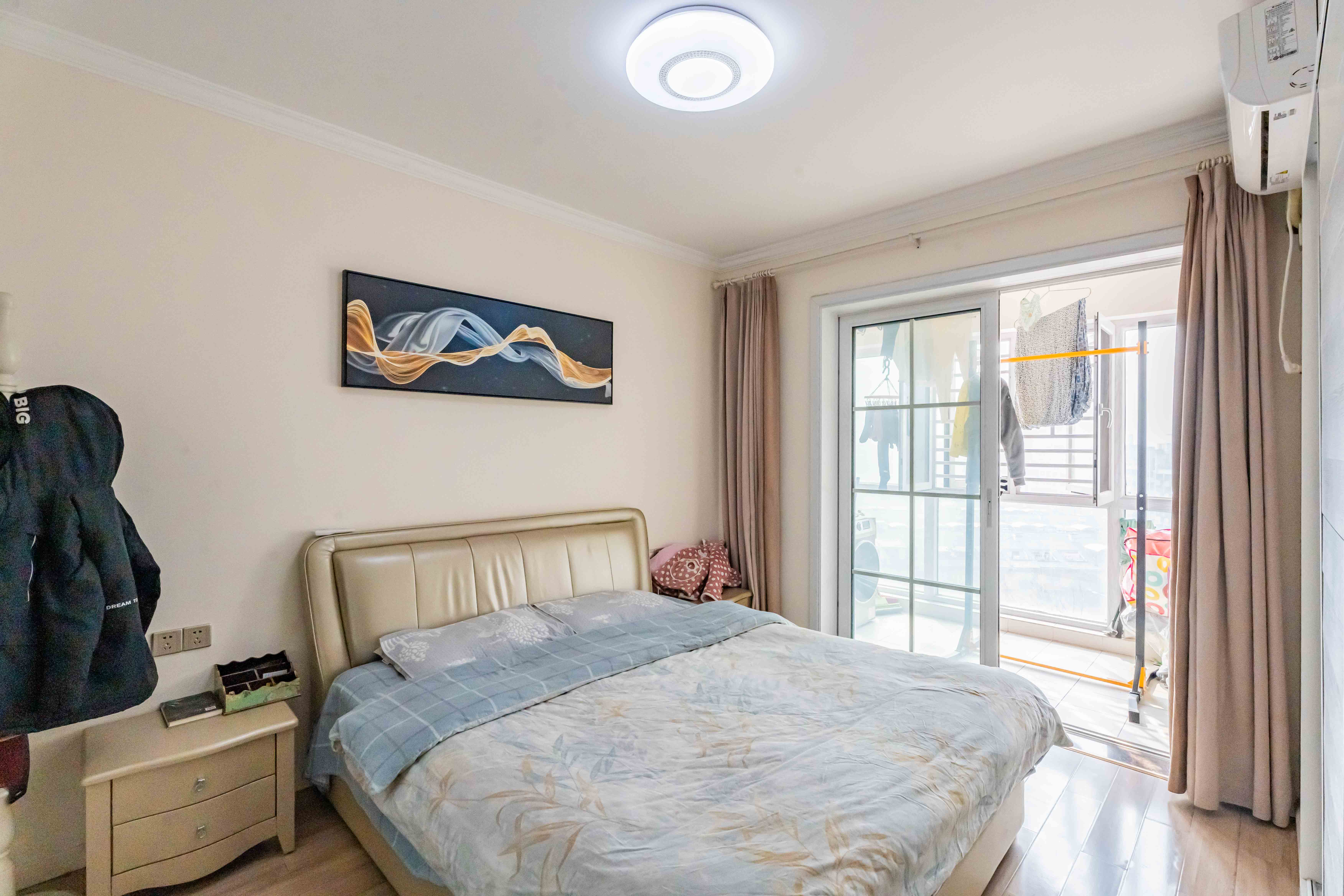 海洋半岛（月珑湾）  3室2厅2卫    119.0万卧室