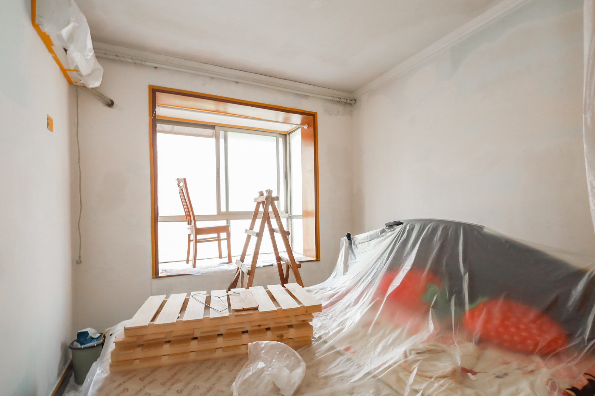 新天地(温馨家园)新长江宾馆 0室0厅0卫 81.8万 新天地(温馨家园)新长江宾馆 0室0厅0卫 81.8万卧室