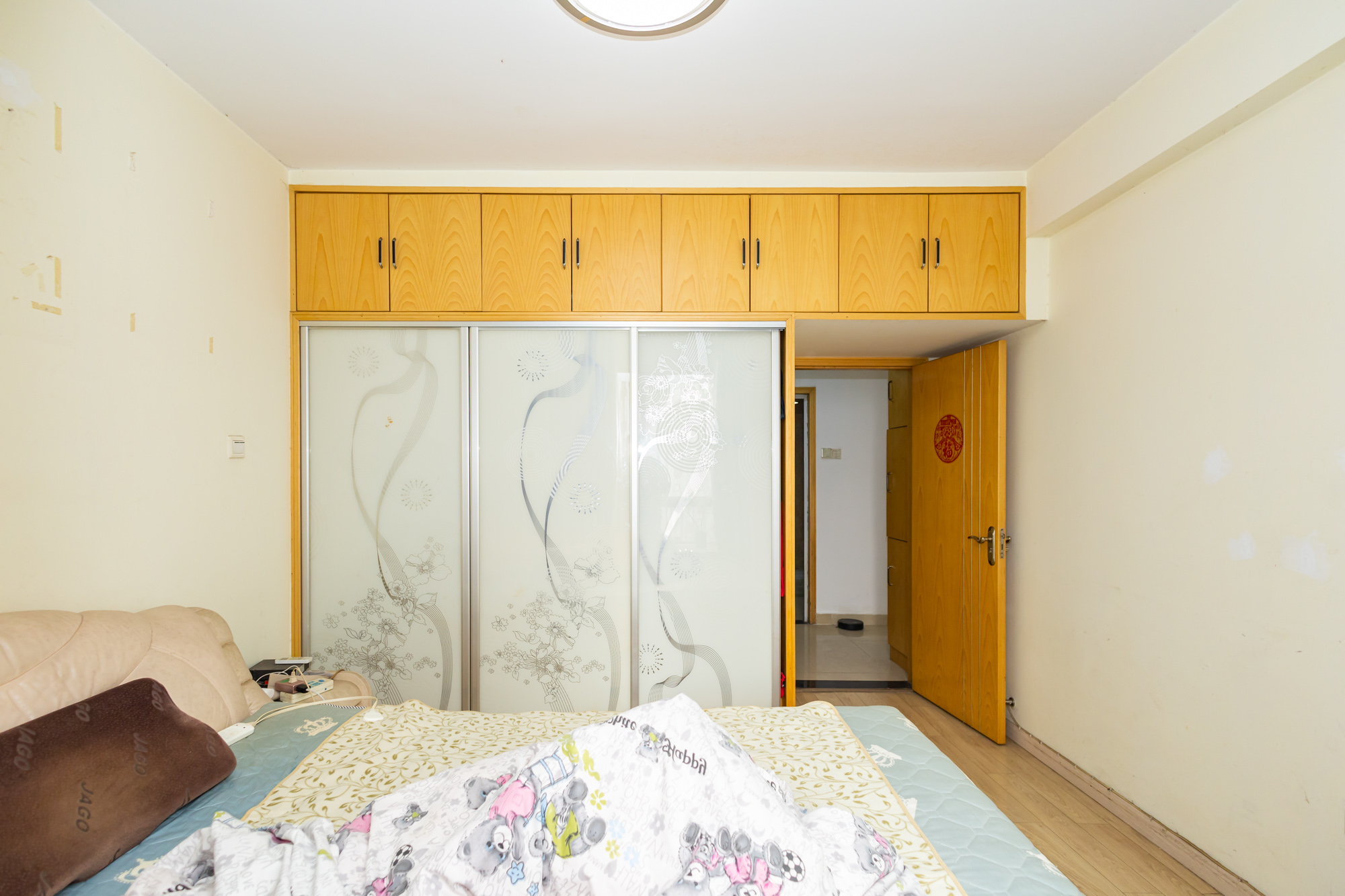 华润凤凰城一期 2室2厅1卫 52.0万 华润凤凰城一期 2室2厅1卫 52.0万卧室