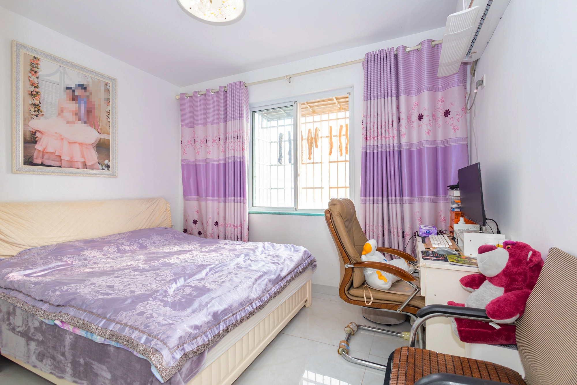 泊林晶城  4室2厅1卫    74.0万 泊林晶城  4室2厅1卫    74.0万卧室