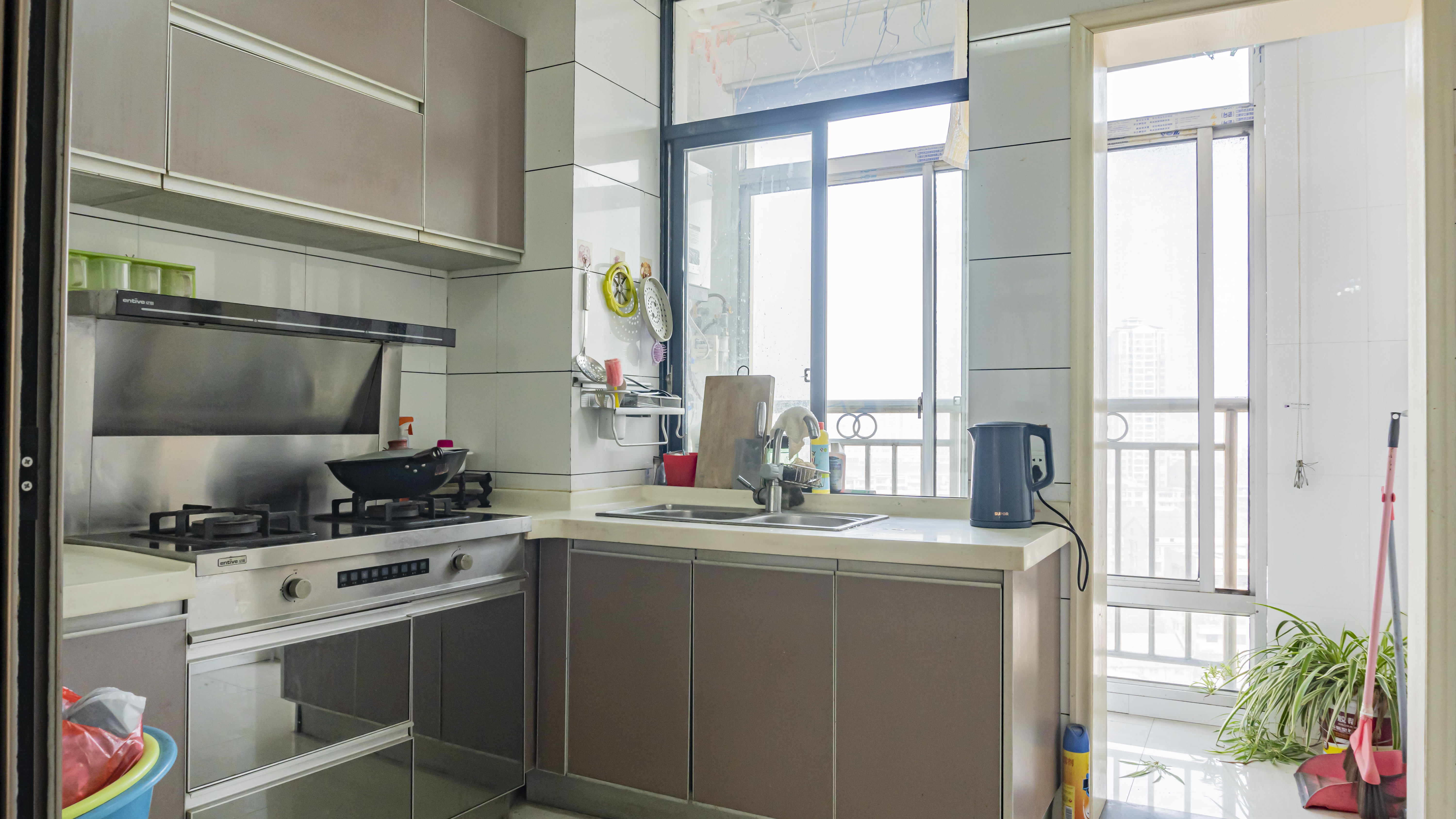 龙洲汇龙苑  3室2厅2卫   62.00万其他