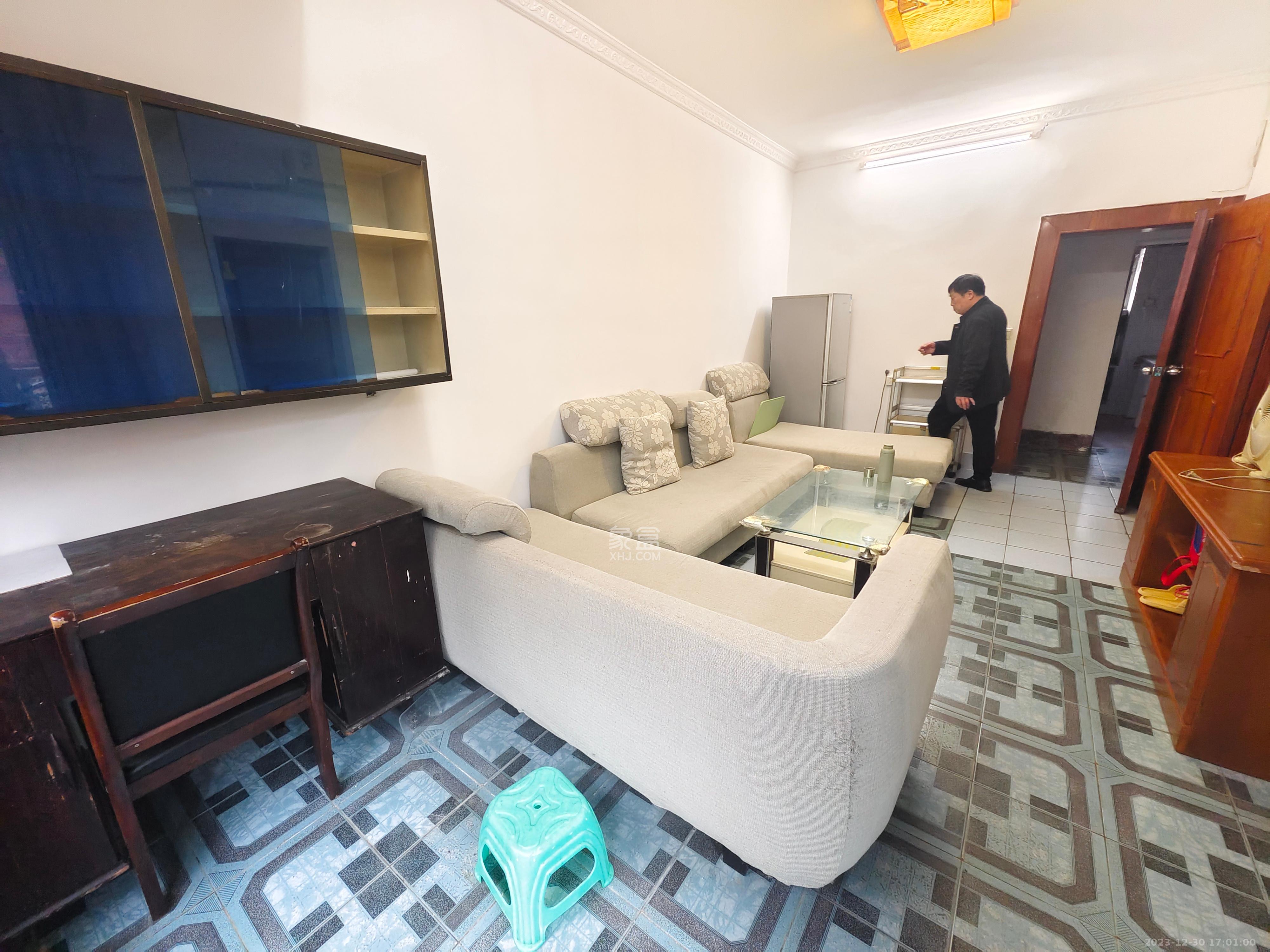 梓园路建安宿舍  2室1厅1卫   1500.00元/月室内图