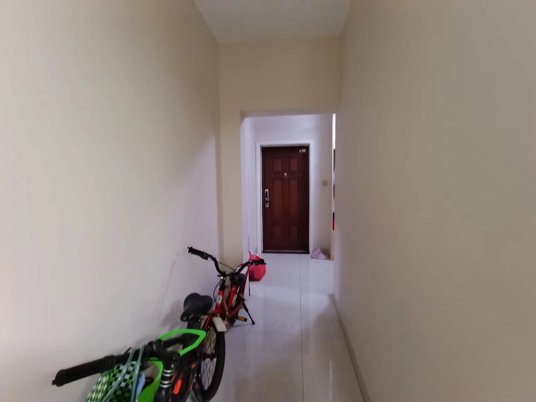 滨江花园 3室2厅2卫 68.0万 滨江花园 3室2厅2卫 68.0万室内图