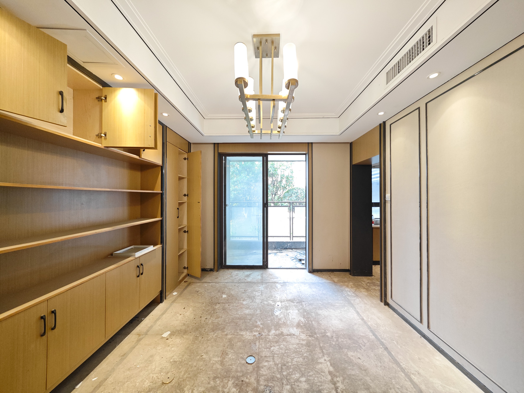 鑫苑木莲世家  4室2厅2卫   470.00万客厅