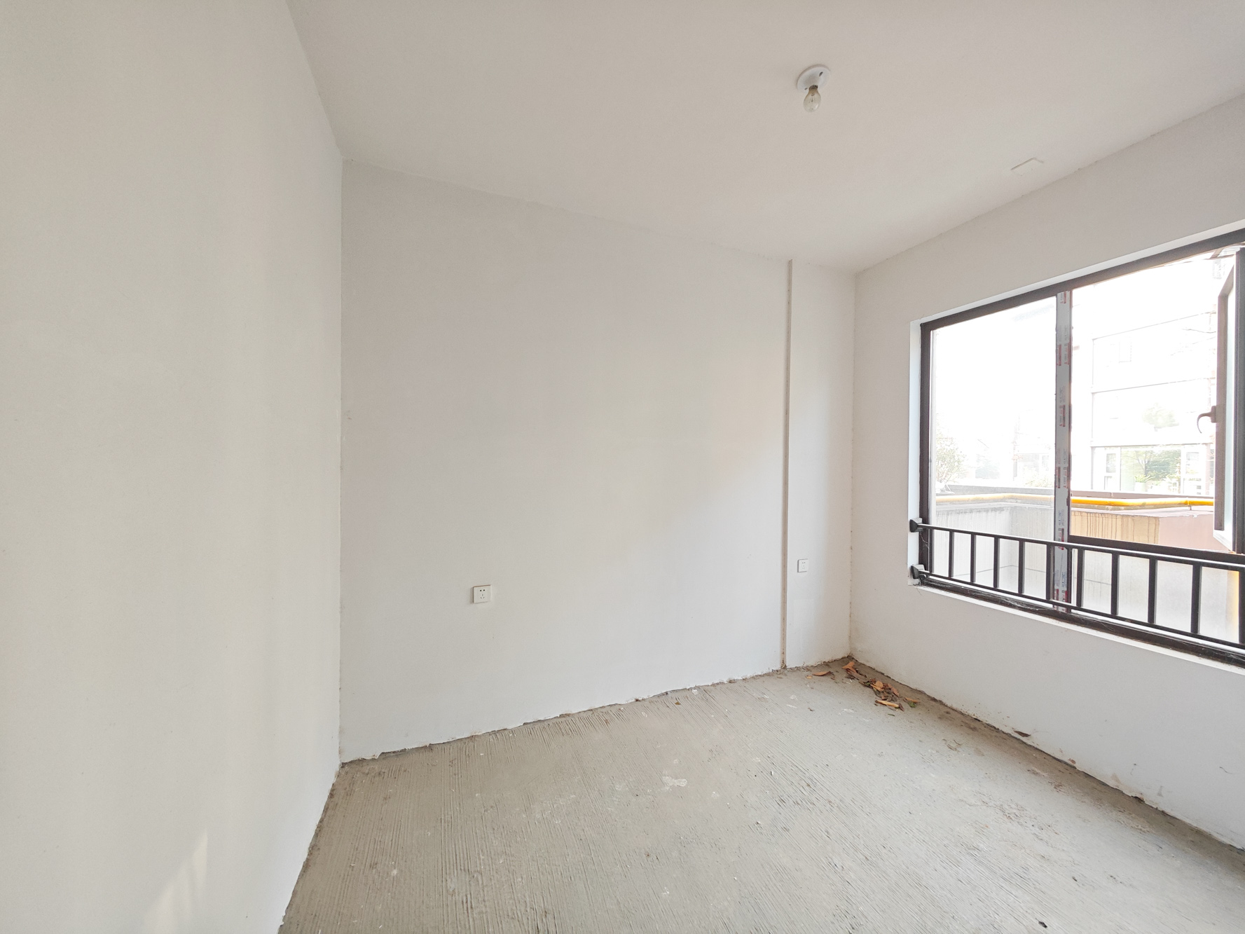 鑫苑木莲世家 4室2厅2卫 218.0万 鑫苑木莲世家 4室2厅2卫 218.0万卧室