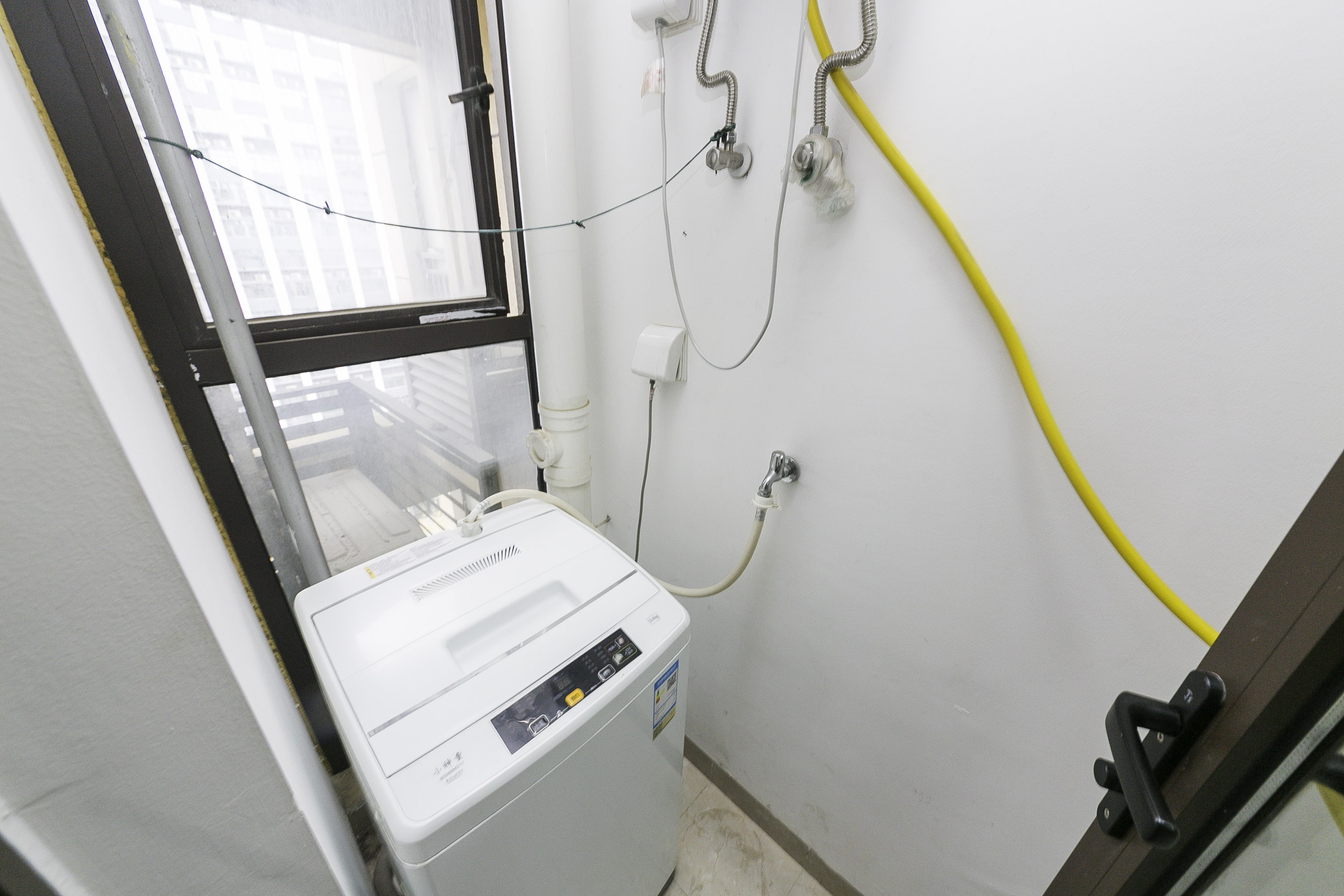 中建信和城  1室1厅1卫   58.00万阳台