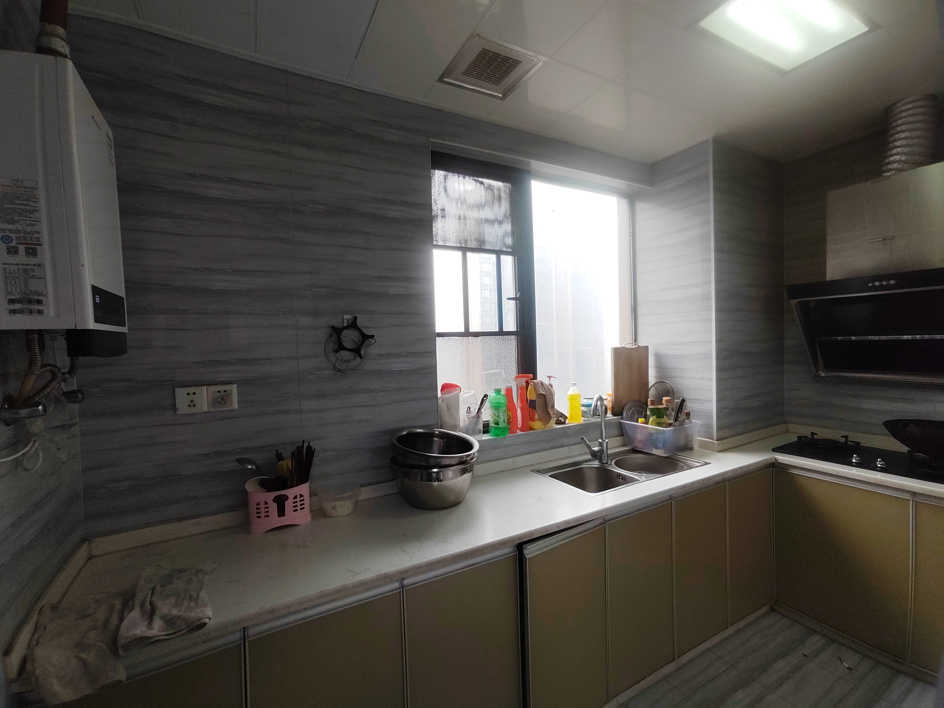 春藤小镇 3室2厅2卫 90.0万 春藤小镇 3室2厅2卫 90.0万室内图