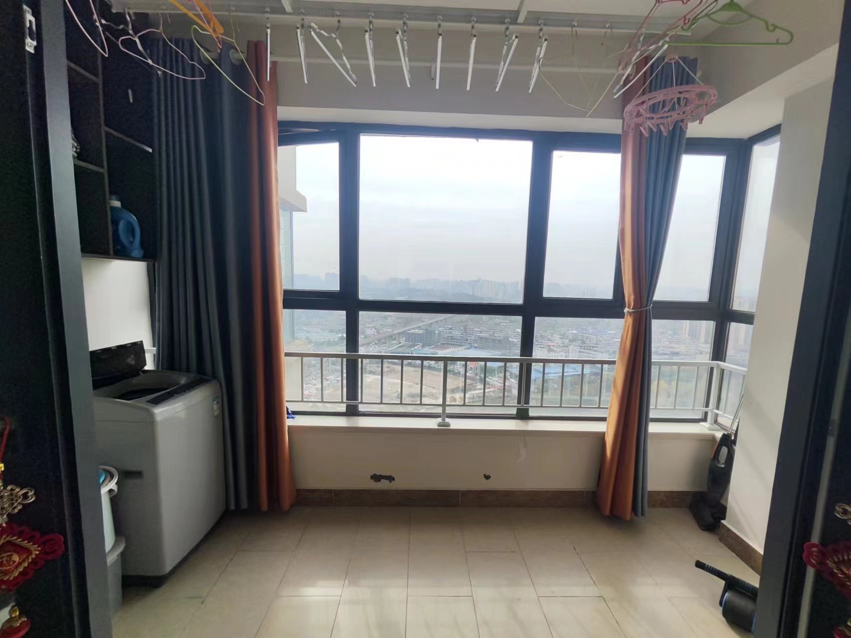 恒大御景湾 3室2厅2卫 63.8万 恒大御景湾 3室2厅2卫 63.8万室内图