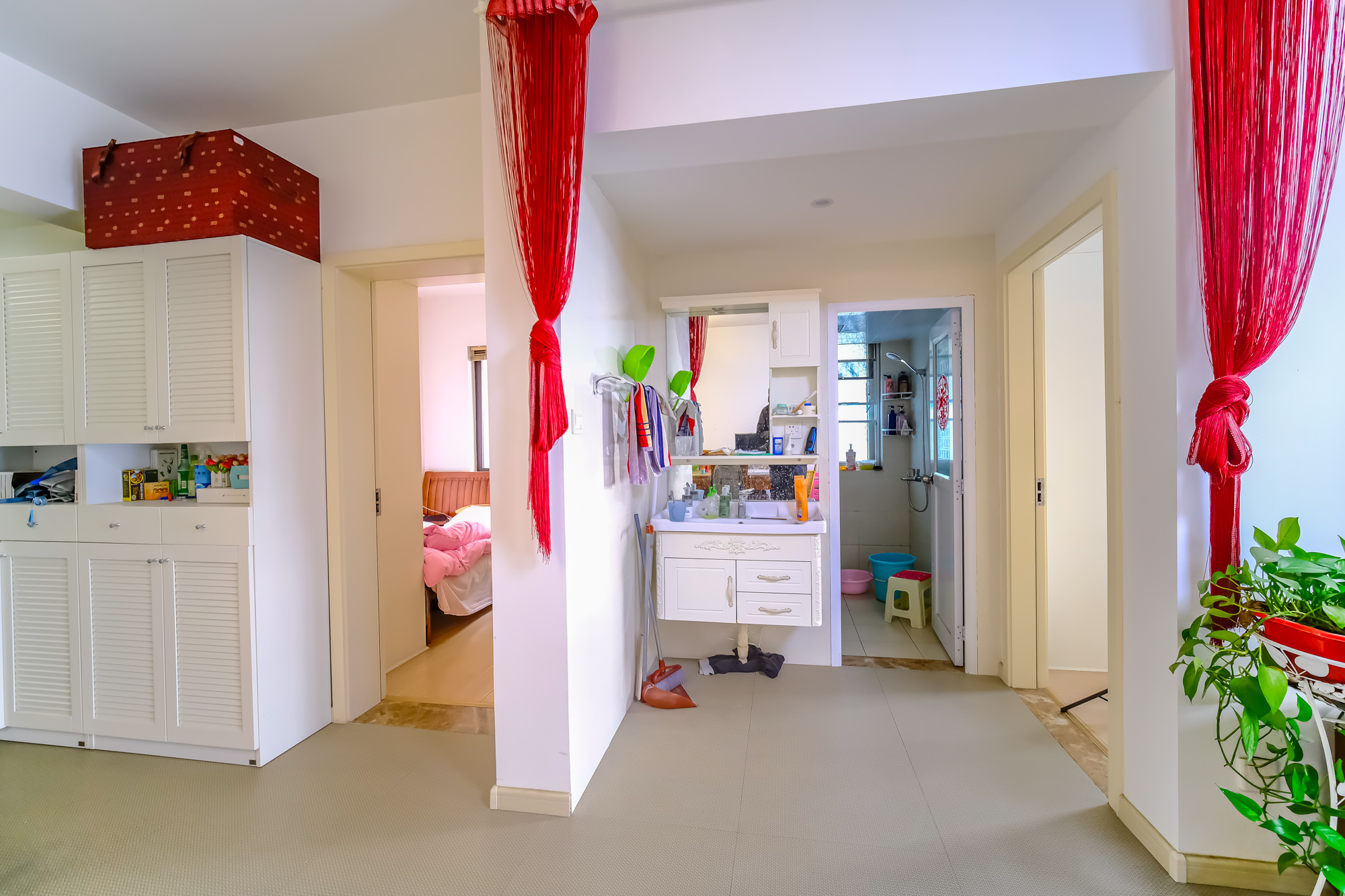 保利香槟国际 2室2厅1卫 68.0万 保利香槟国际 2室2厅1卫 68.0万其他