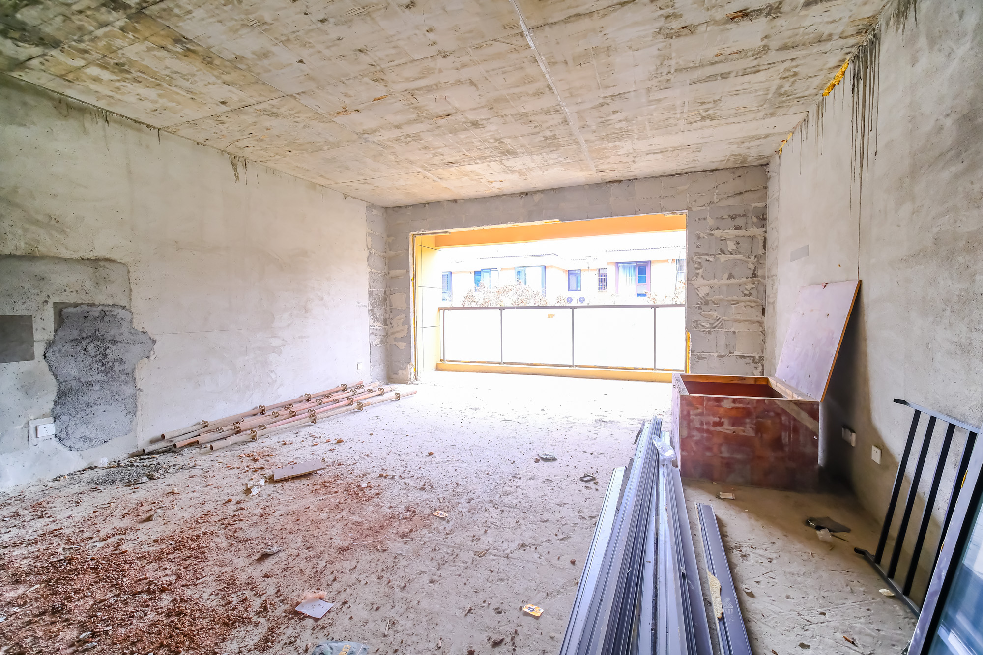 合能枫丹新里  5室2厅3卫    188.0万 合能枫丹新里  5室2厅3卫    188.0万客厅