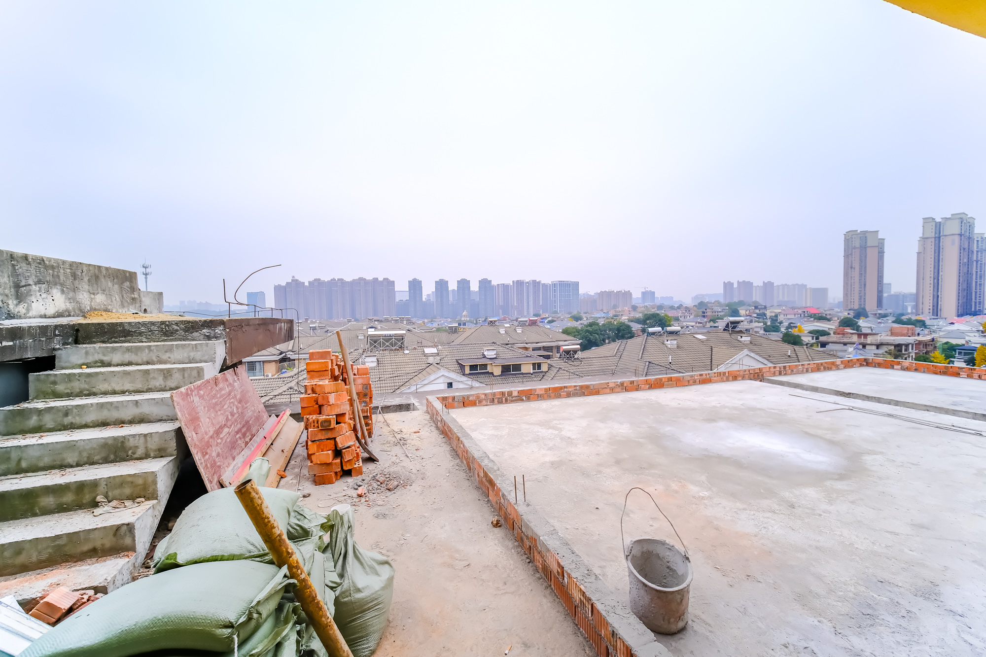 合能枫丹新里  5室2厅3卫    188.0万 合能枫丹新里  5室2厅3卫    188.0万其他