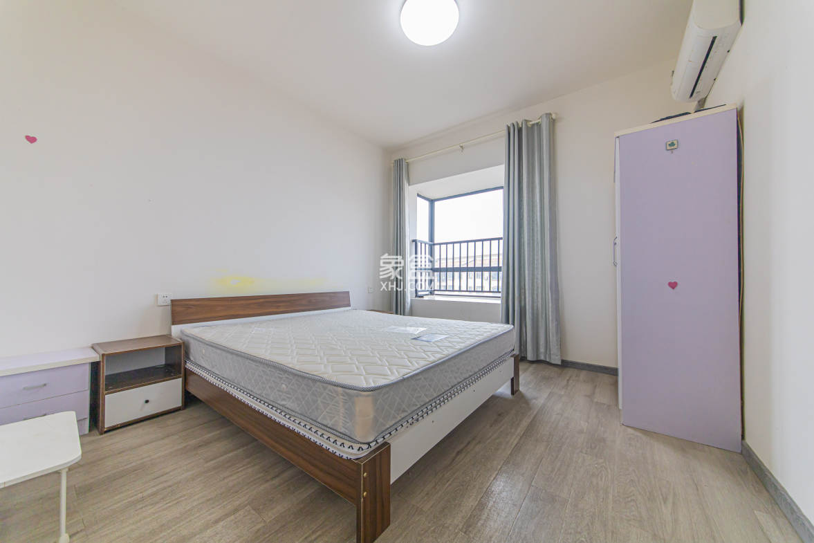 中建芙蓉嘉苑 3室2厅2卫 109.99万 中建芙蓉嘉苑 3室2厅2卫 109.99万卧室