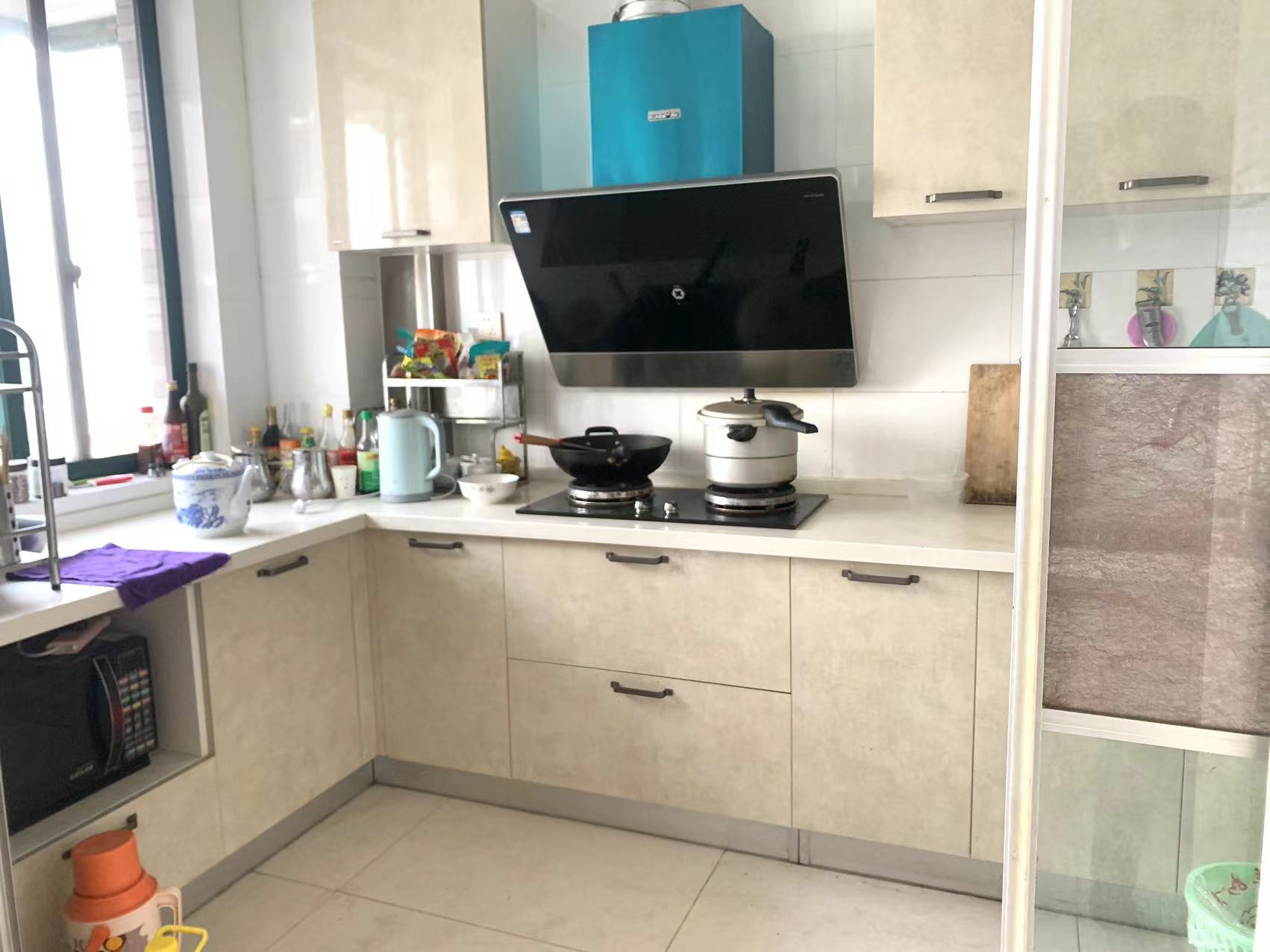 海创明珠花园 3室2厅2卫 56.0万 海创明珠花园 3室2厅2卫 56.0万室内图