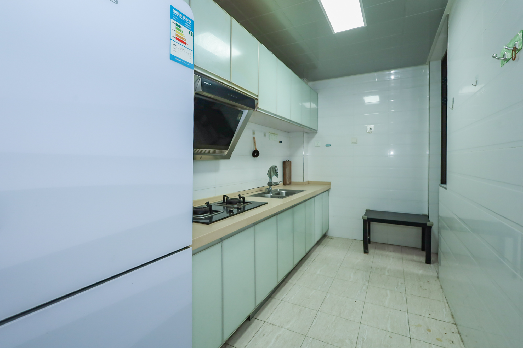 世茂外滩里(世茂铂翠湾三期) 3室2厅1卫 145.0万 世茂外滩里(世茂铂翠湾三期) 3室2厅1卫 145.0万厨房