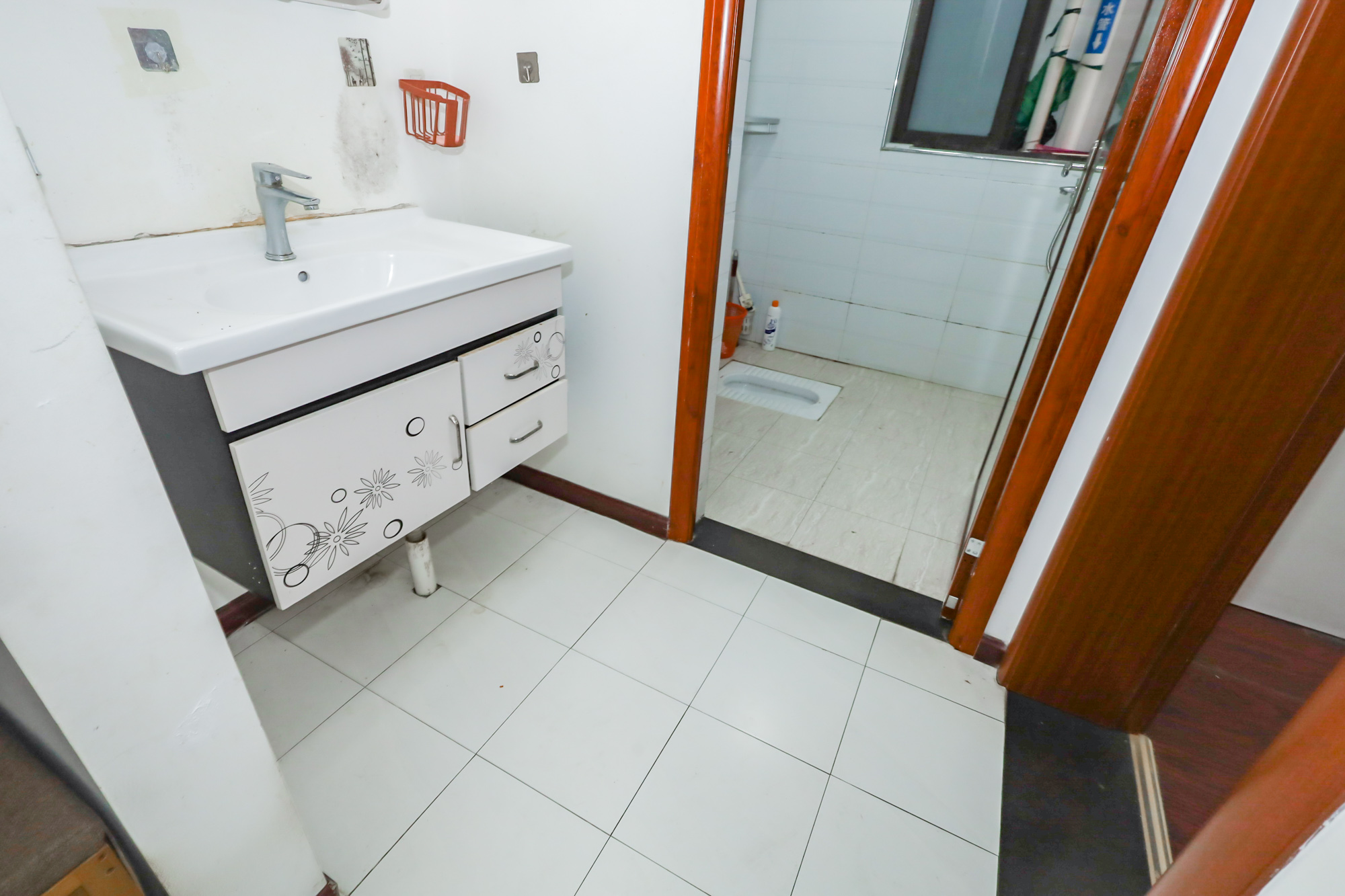 世茂外滩里(世茂铂翠湾三期) 3室2厅1卫 145.0万 世茂外滩里(世茂铂翠湾三期) 3室2厅1卫 145.0万其他