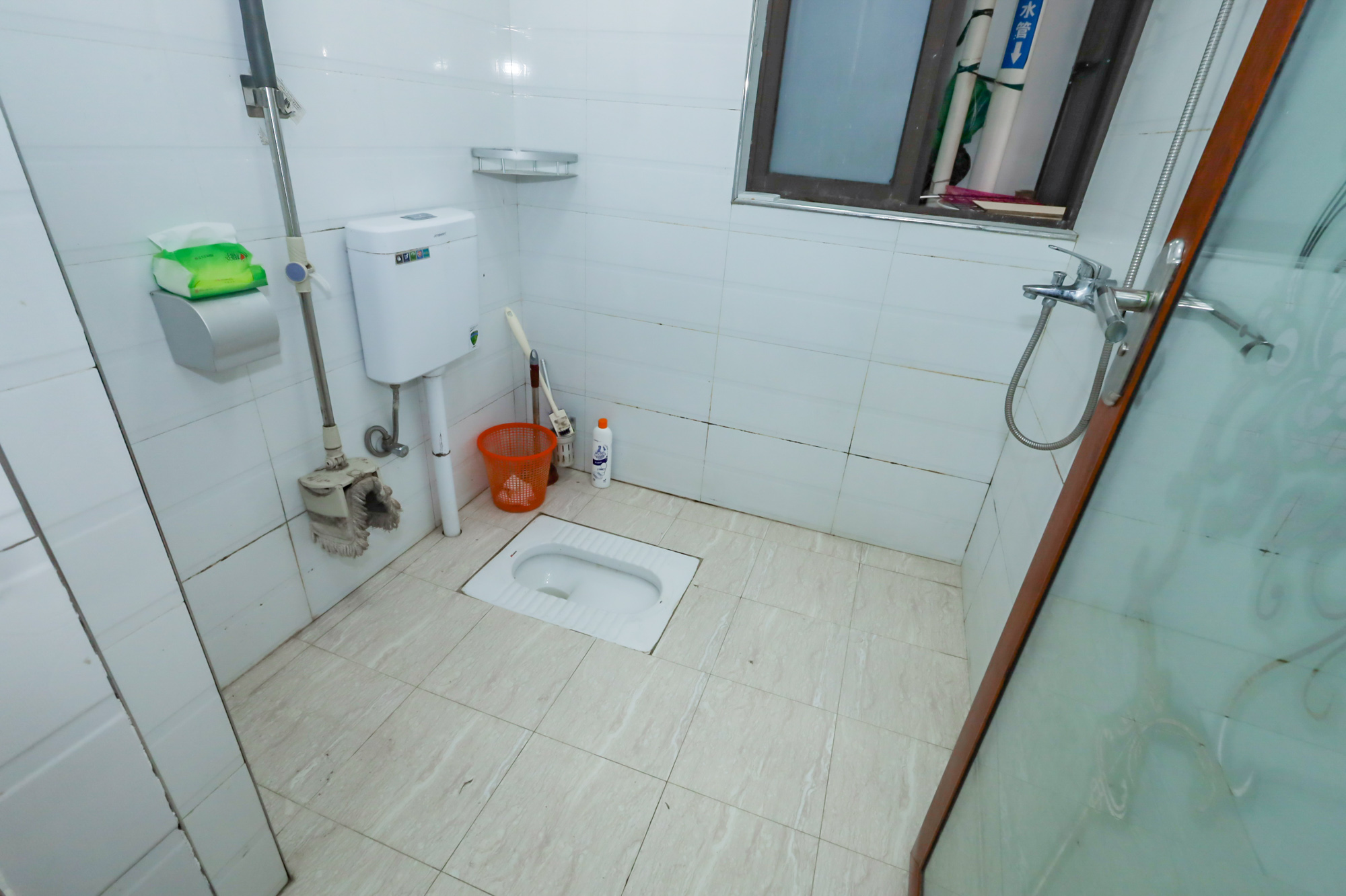 世茂外滩里(世茂铂翠湾三期) 3室2厅1卫 145.0万 世茂外滩里(世茂铂翠湾三期) 3室2厅1卫 145.0万卫生间