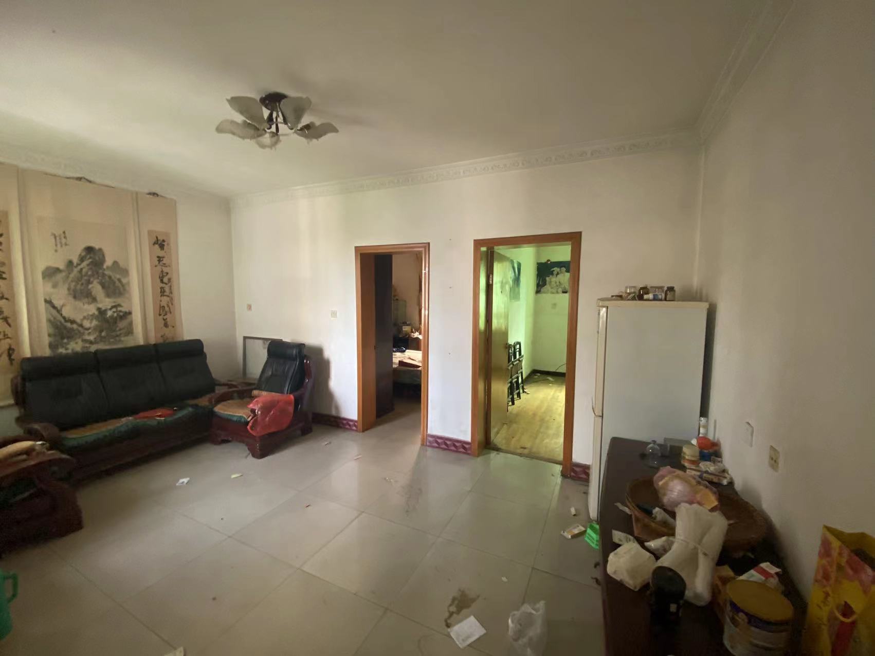 钻石花园 2室1厅1卫 32.8万 钻石花园 2室1厅1卫 32.8万室内图