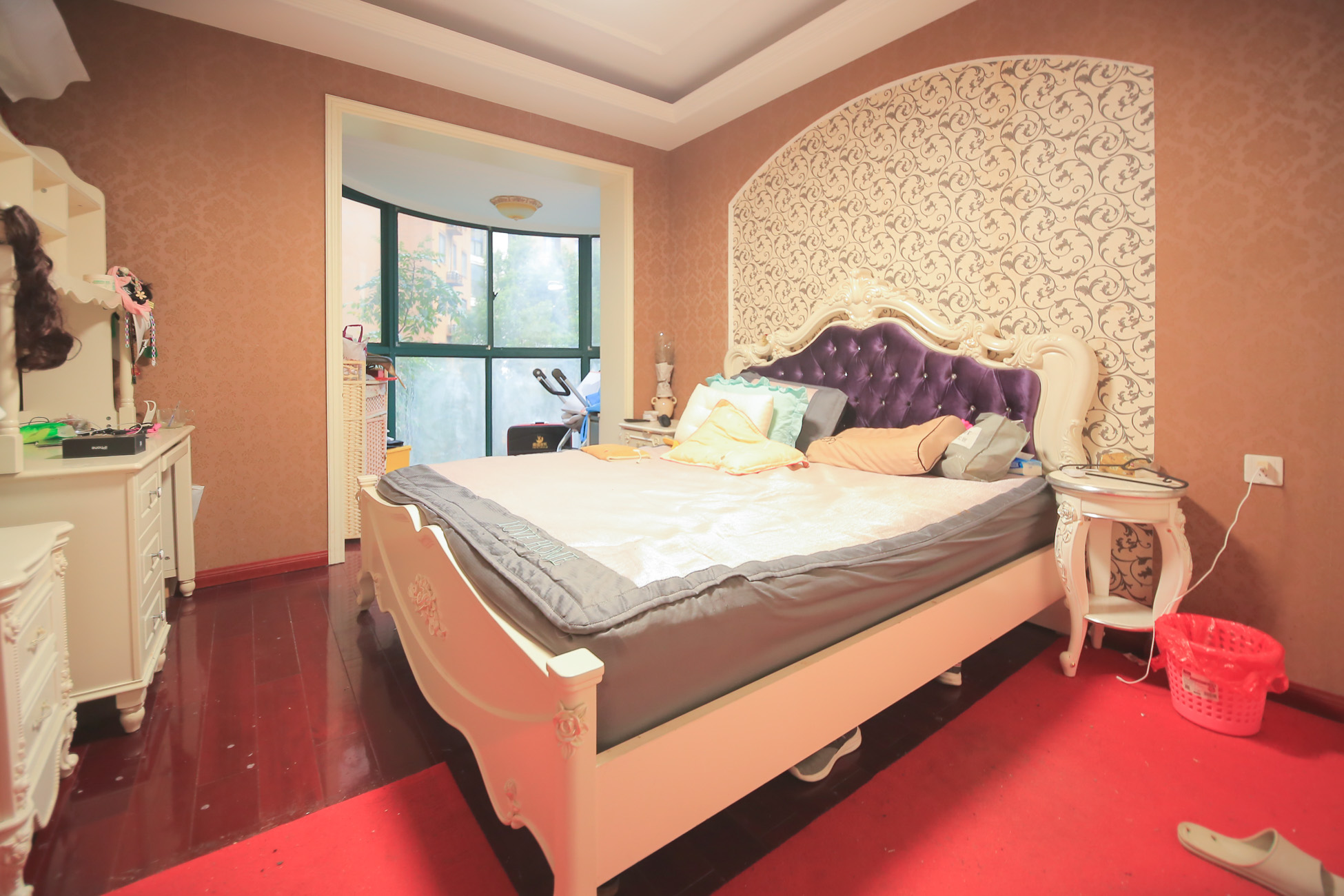 华盛世纪新城  3室2厅2卫    118.0万卧室