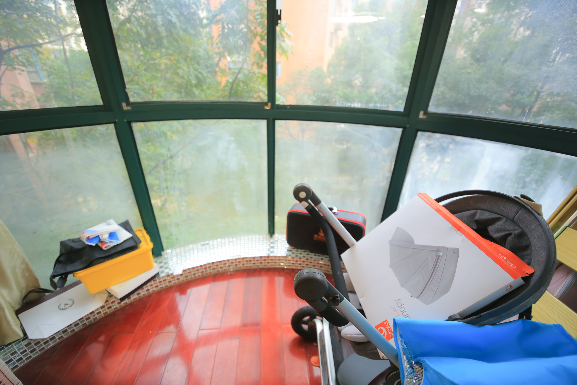 华盛世纪新城  3室2厅2卫    118.0万阳台