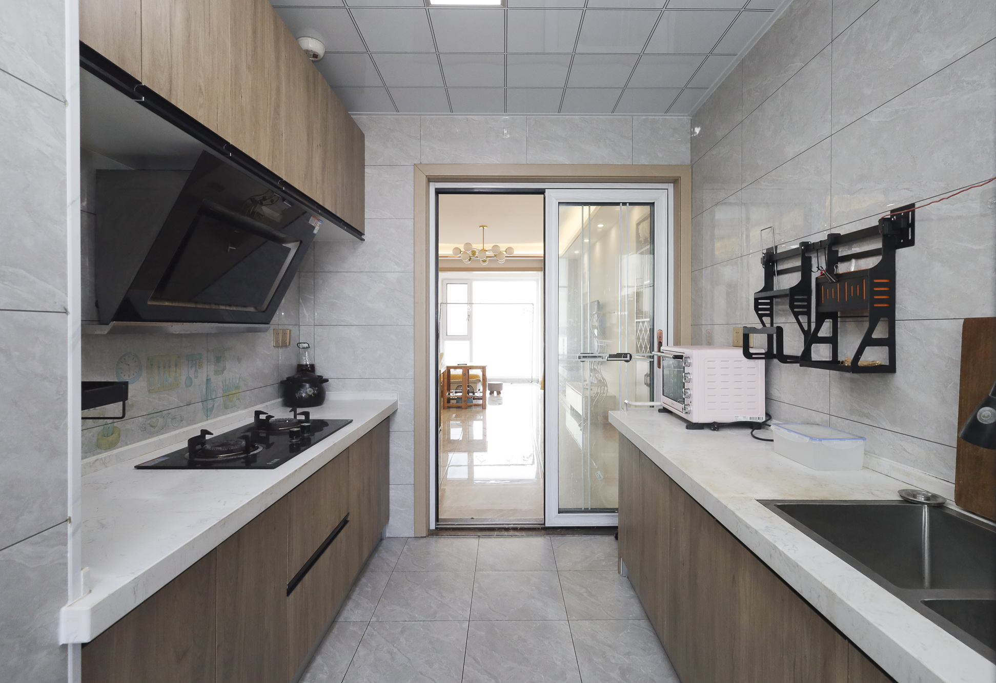 绿地海外滩二期 3室2厅1卫 80.0万 绿地海外滩二期 3室2厅1卫 80.0万厨房