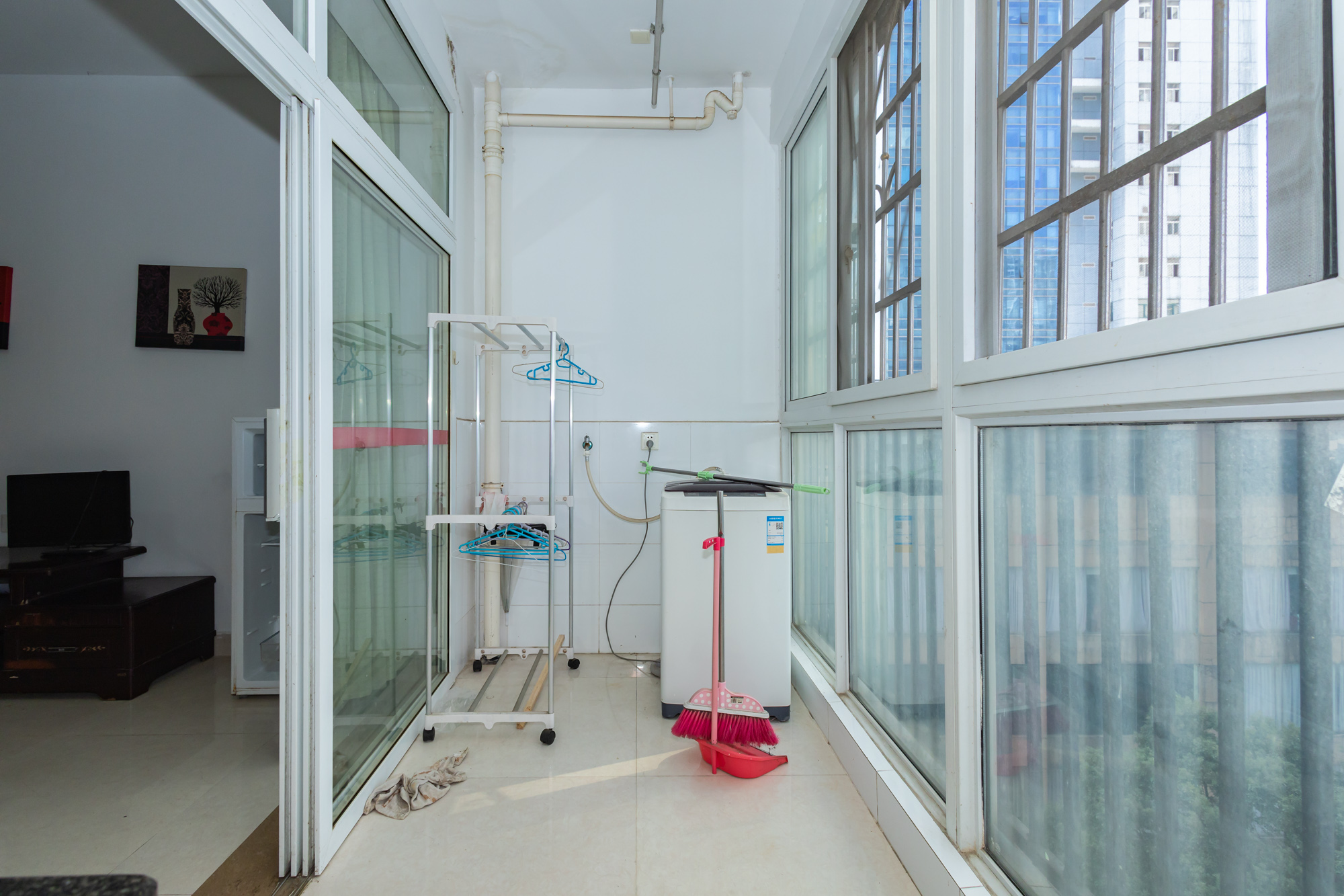 开源鑫景 1室1厅1卫 28.0万 开源鑫景 1室1厅1卫 28.0万阳台