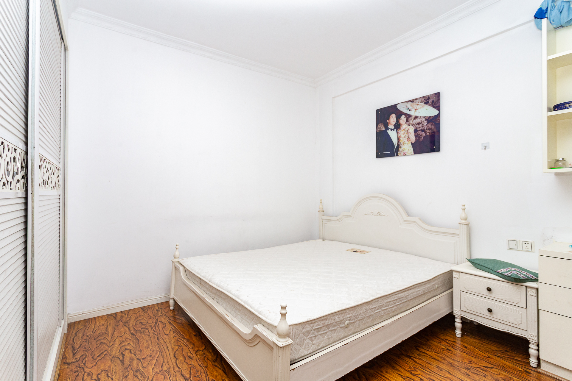 珠江东方明珠(新地东方明珠)一二期  2室2厅1卫    70.0万 珠江东方明珠(新地东方明珠)一二期  2室2厅1卫    70.0万卧室