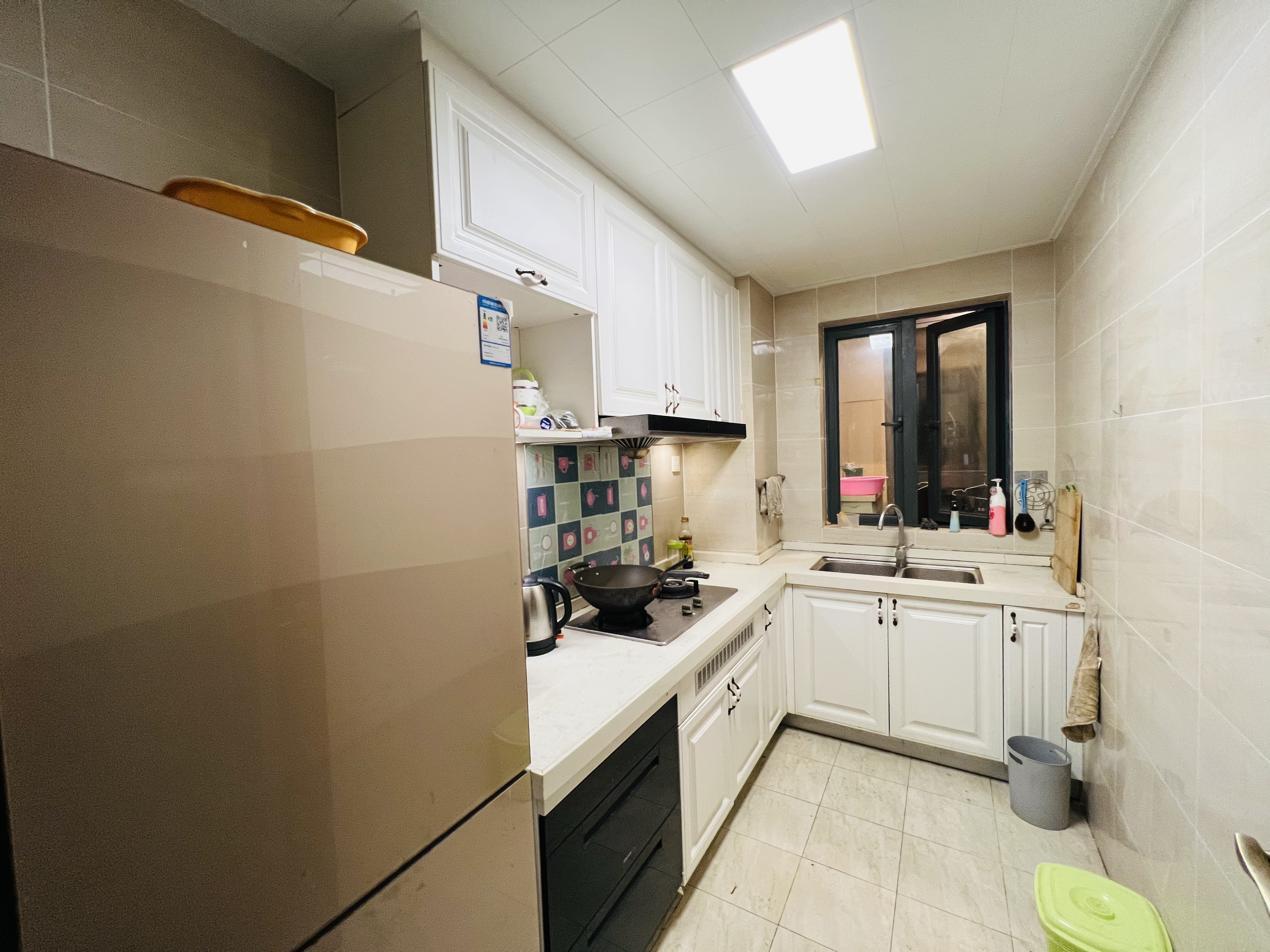 恒大华府 3室2厅2卫 79.8万 恒大华府 3室2厅2卫 79.8万室内图